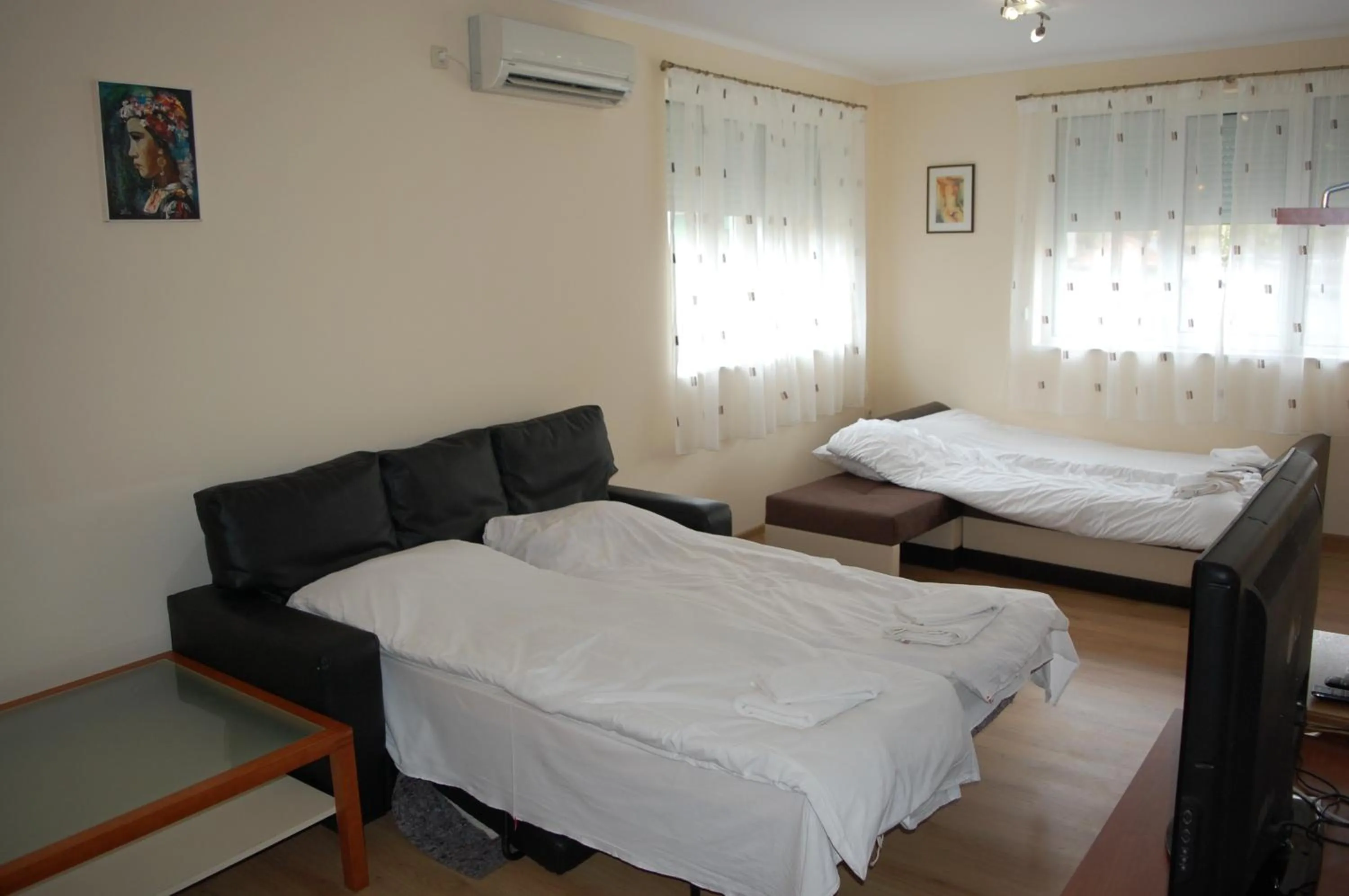 Bed in Hotel Vitosha