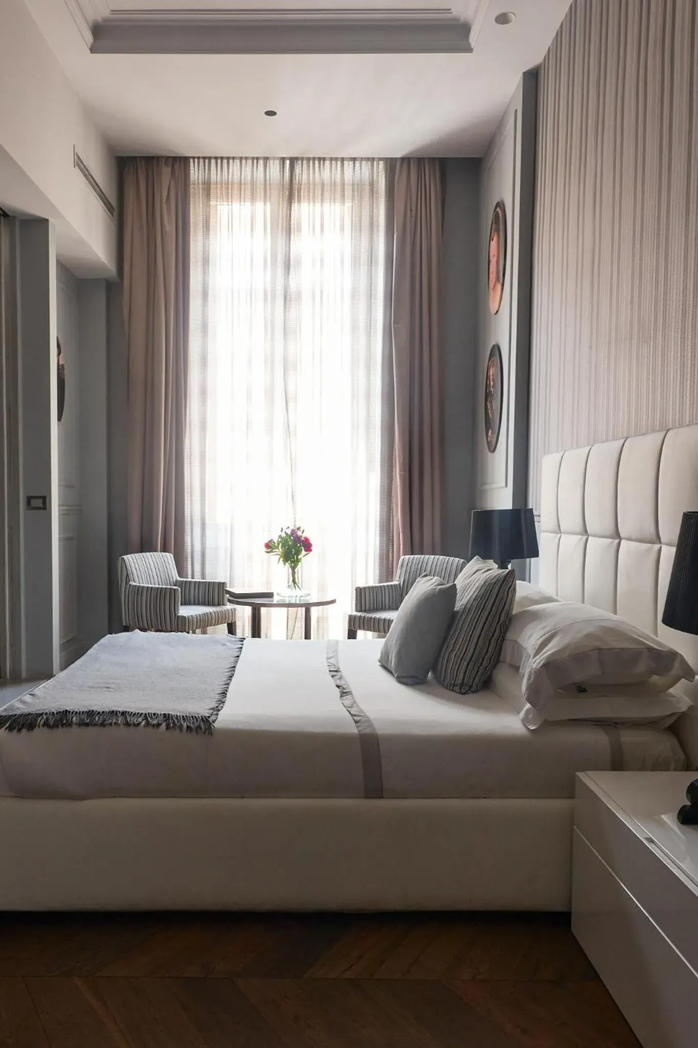 Bed in Le Quattro Dame Luxury Suites Bed in Le Quattro Dame Luxury Suites