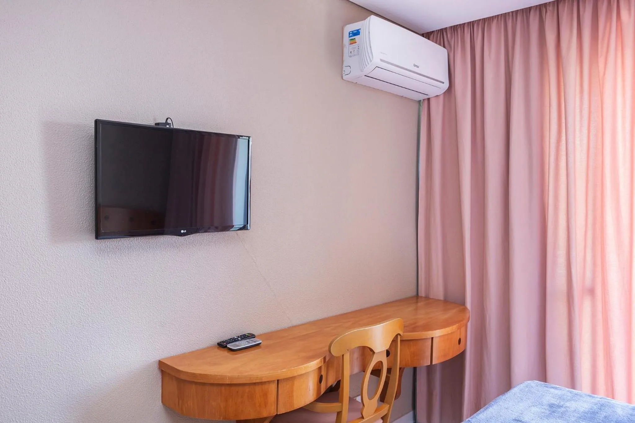Bedroom in Hotel Aojesp