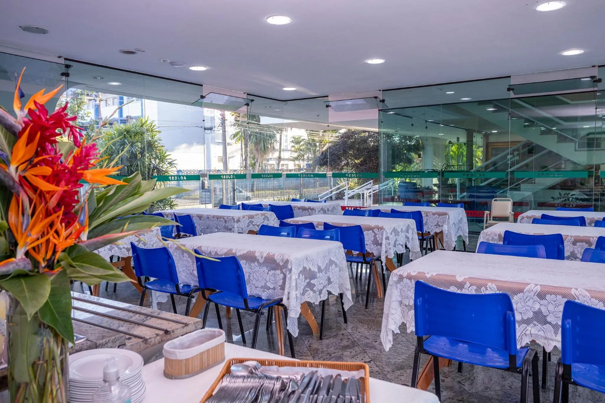 Restaurant/places to eat in Hotel Aojesp