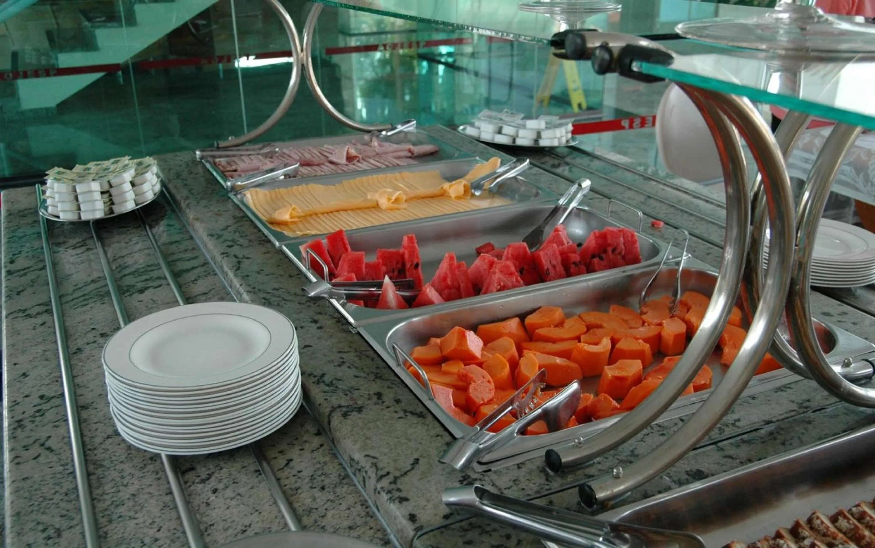Buffet breakfast in Hotel Aojesp