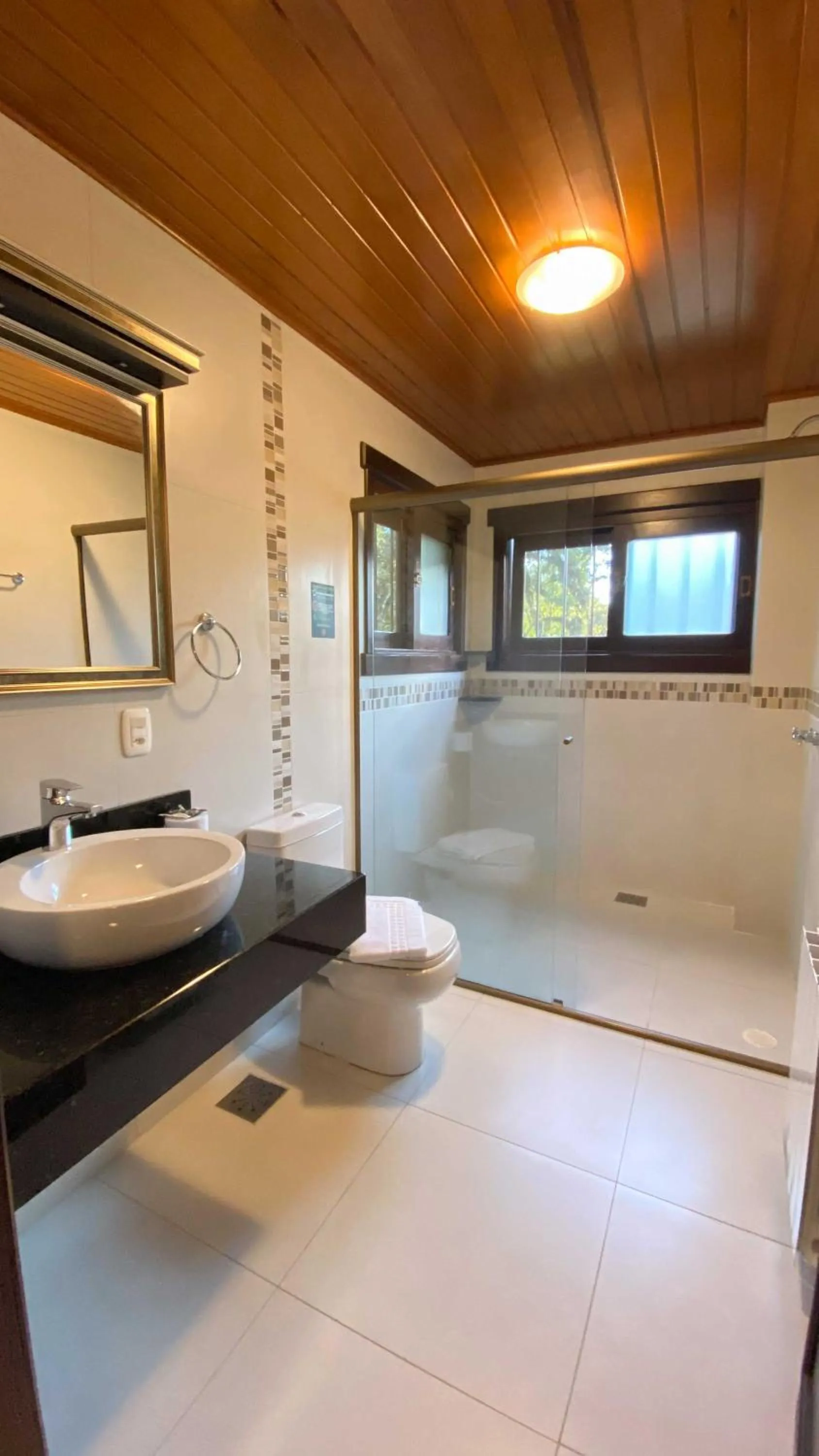 Bathroom in Pousada Das Papoulas