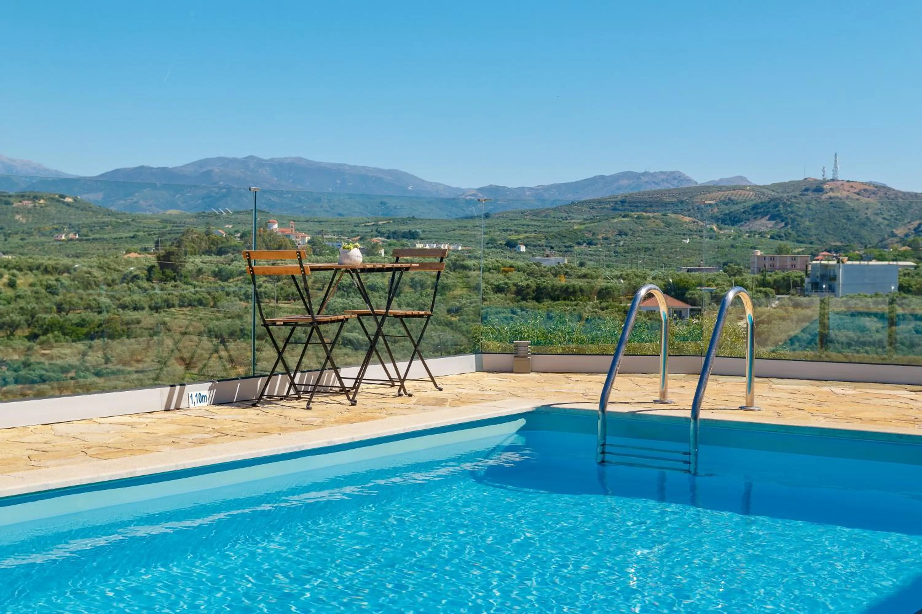 Mountain view in Villa Panareti