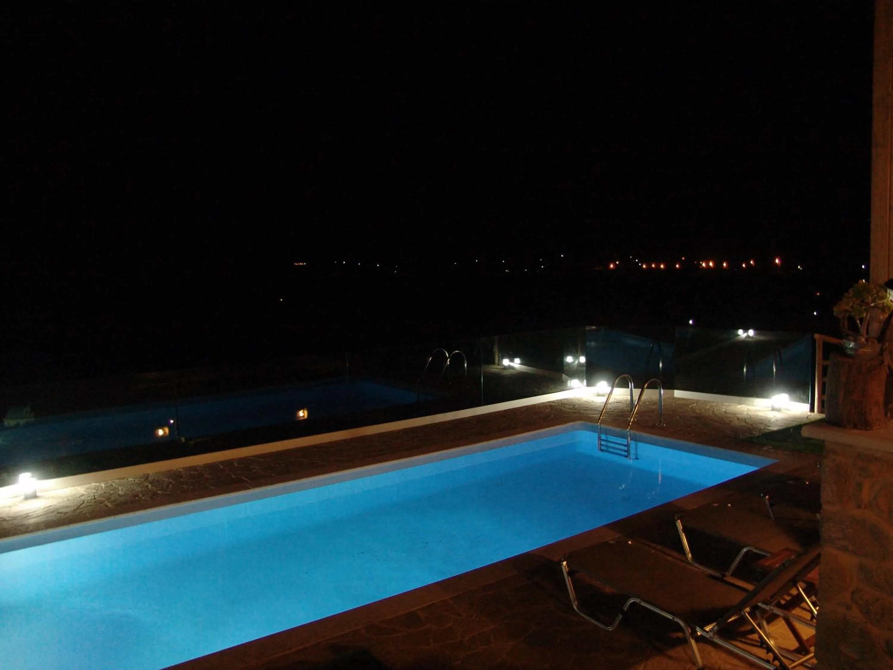 Swimming pool in Villa Panareti