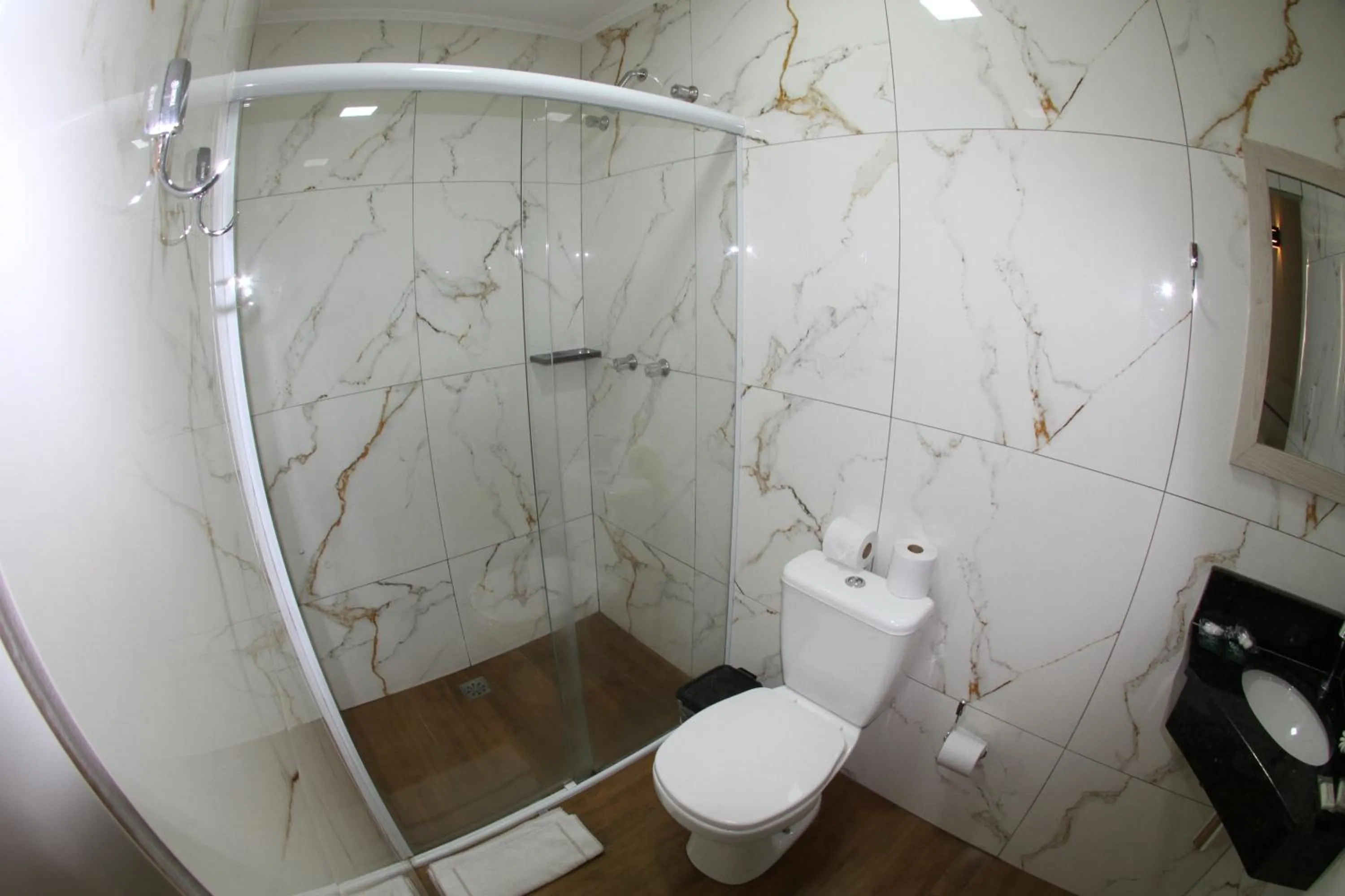 Bathroom in Hotel Maria da Fé