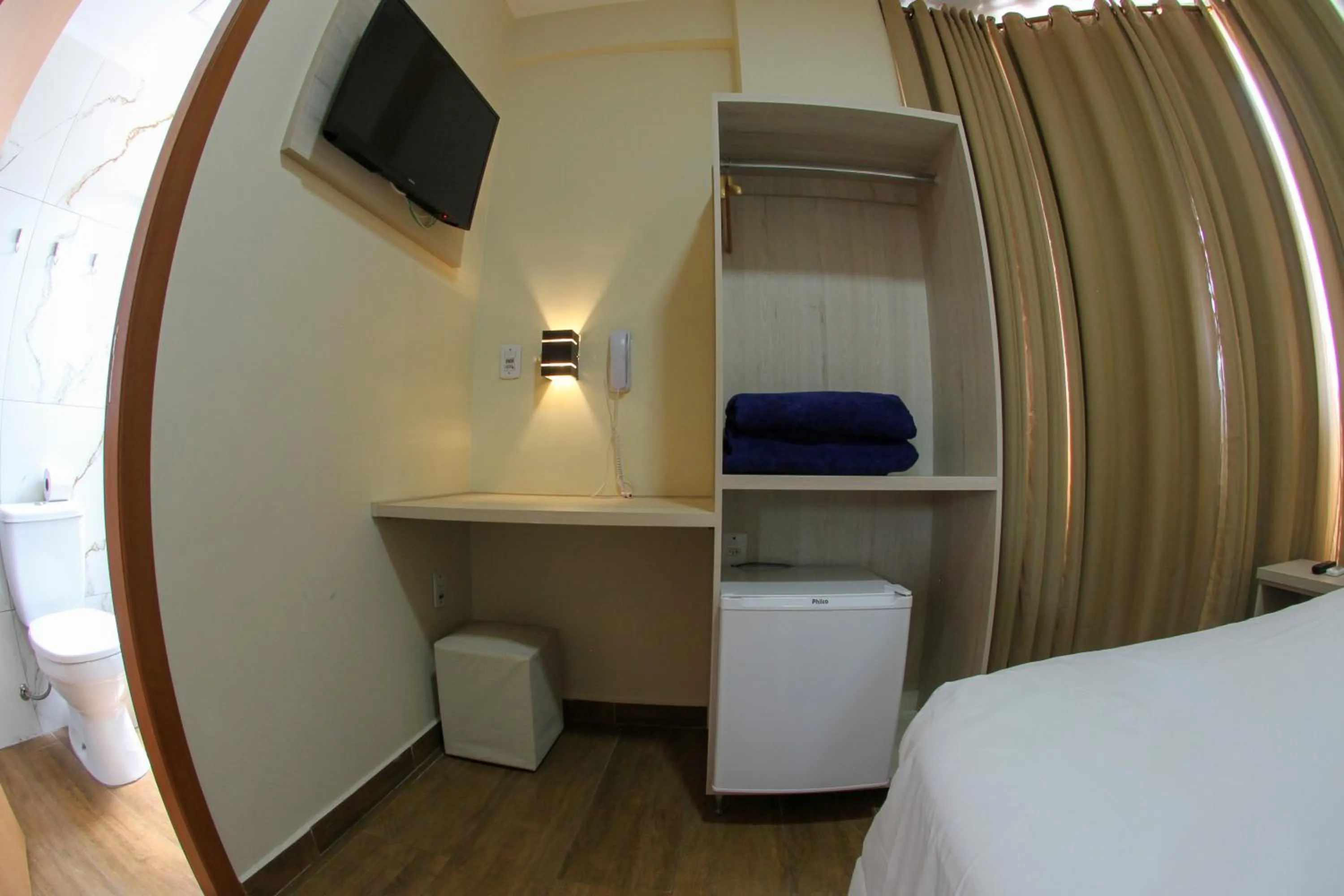 minibar, Bed in Hotel Maria da Fé