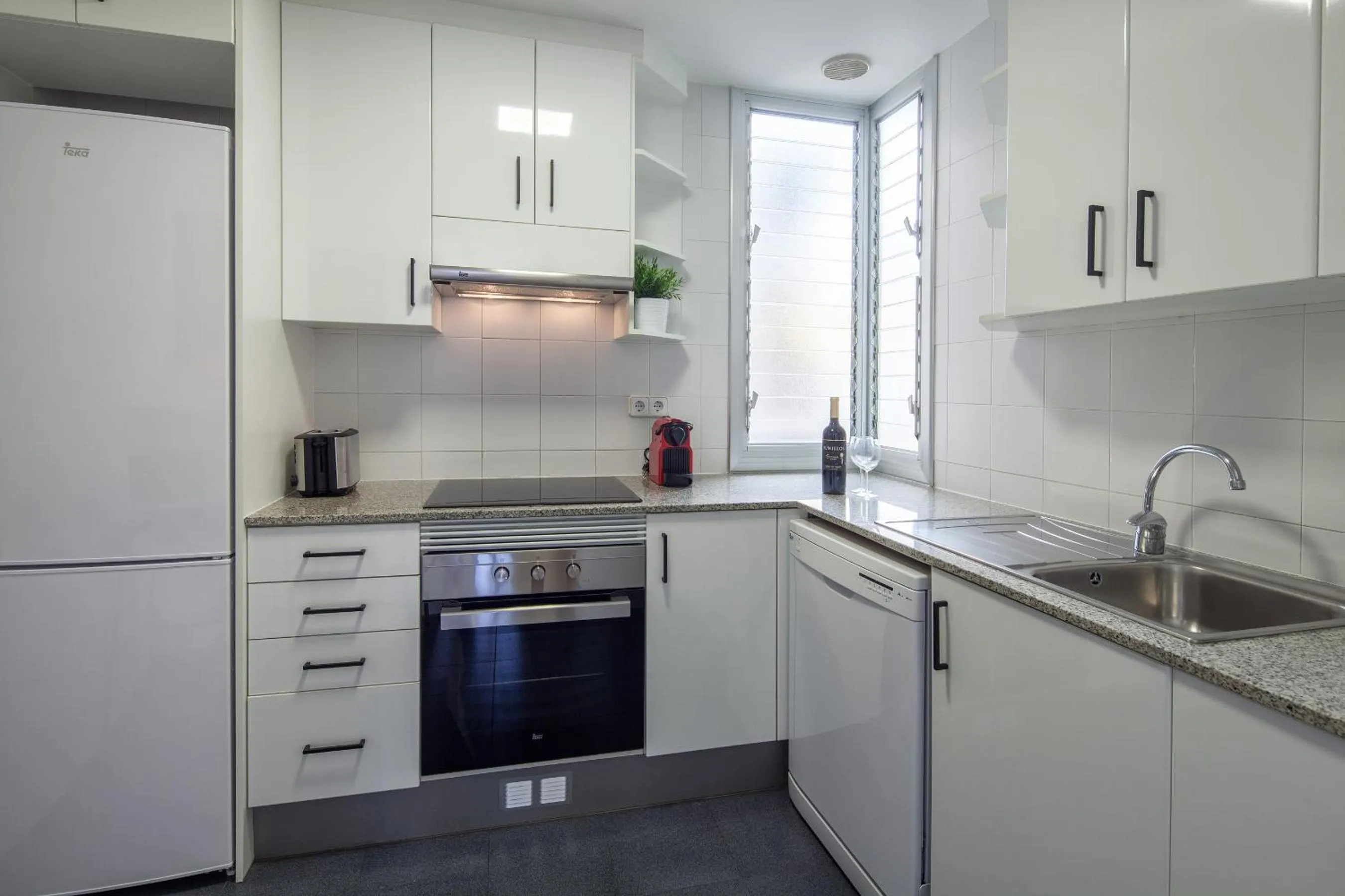 Habitat Apartments Hot Jazz