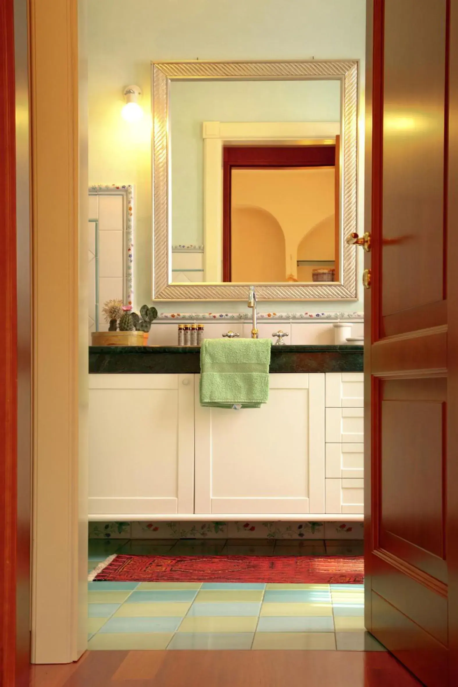 Deluxe Queen Room with Two Queen Beds - single occupancy in Ai Quattro Ulivi B&B Deluxe Queen Room with Two Queen Beds - single occupancy in Ai Quattro Ulivi B&B