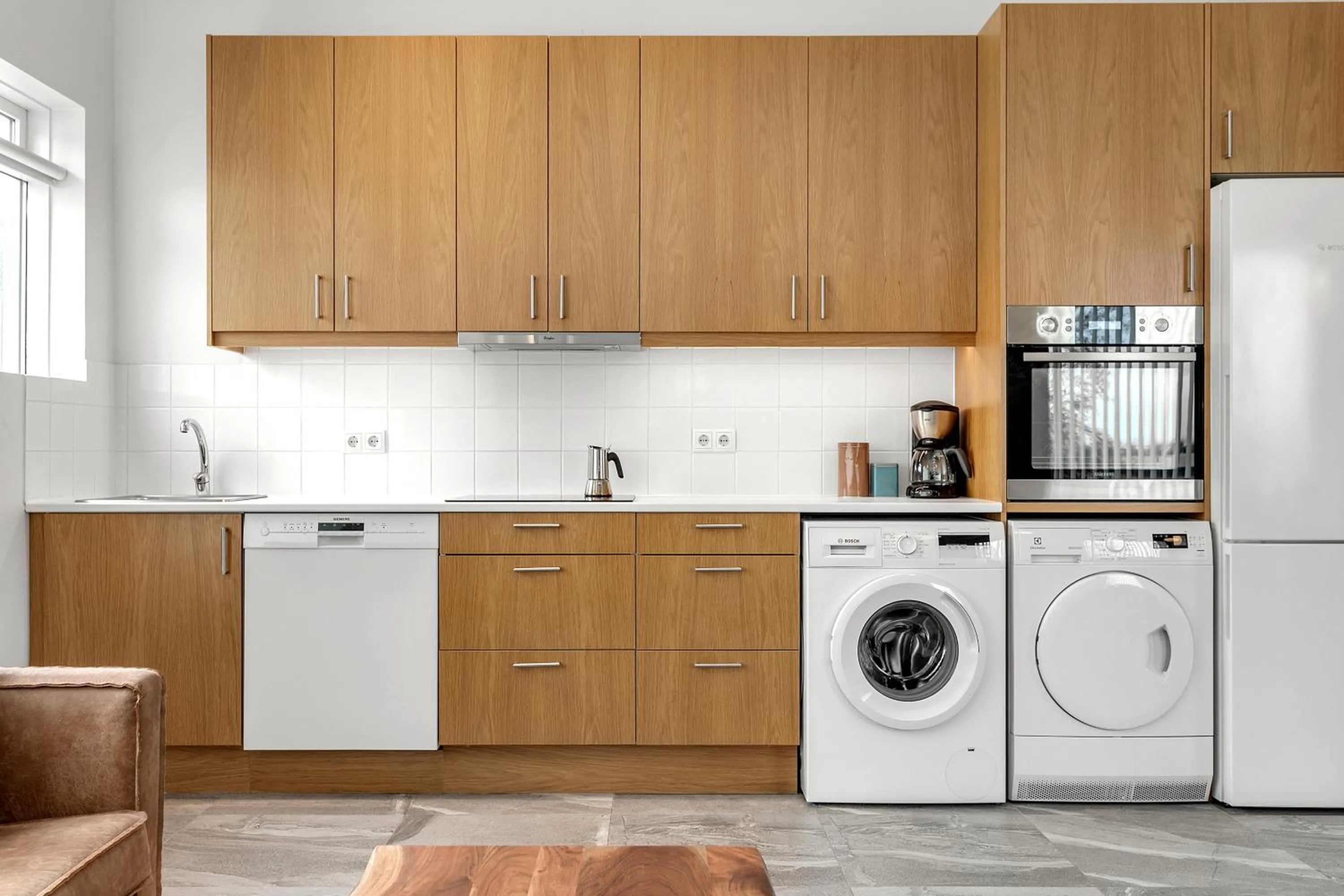 Coffee/tea facilities in Nes Residence