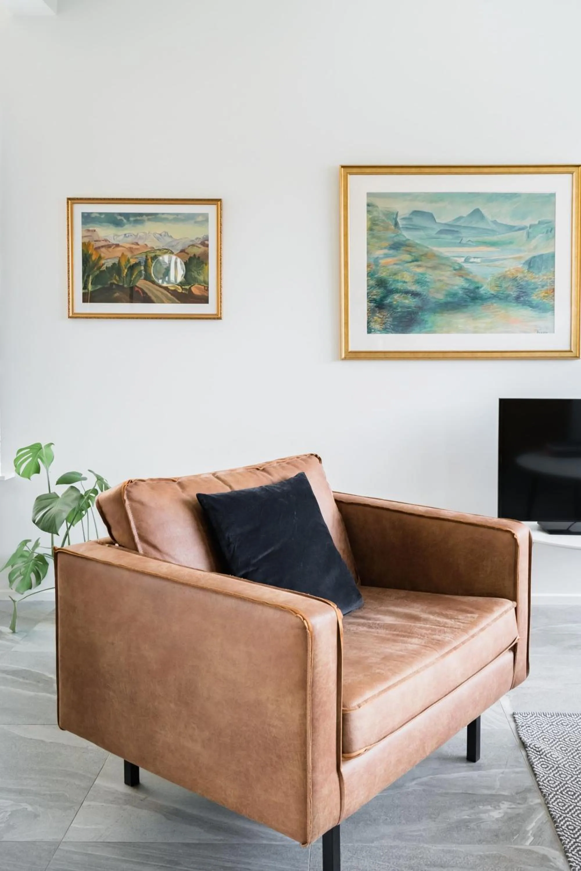 Seating area in Nes Residence