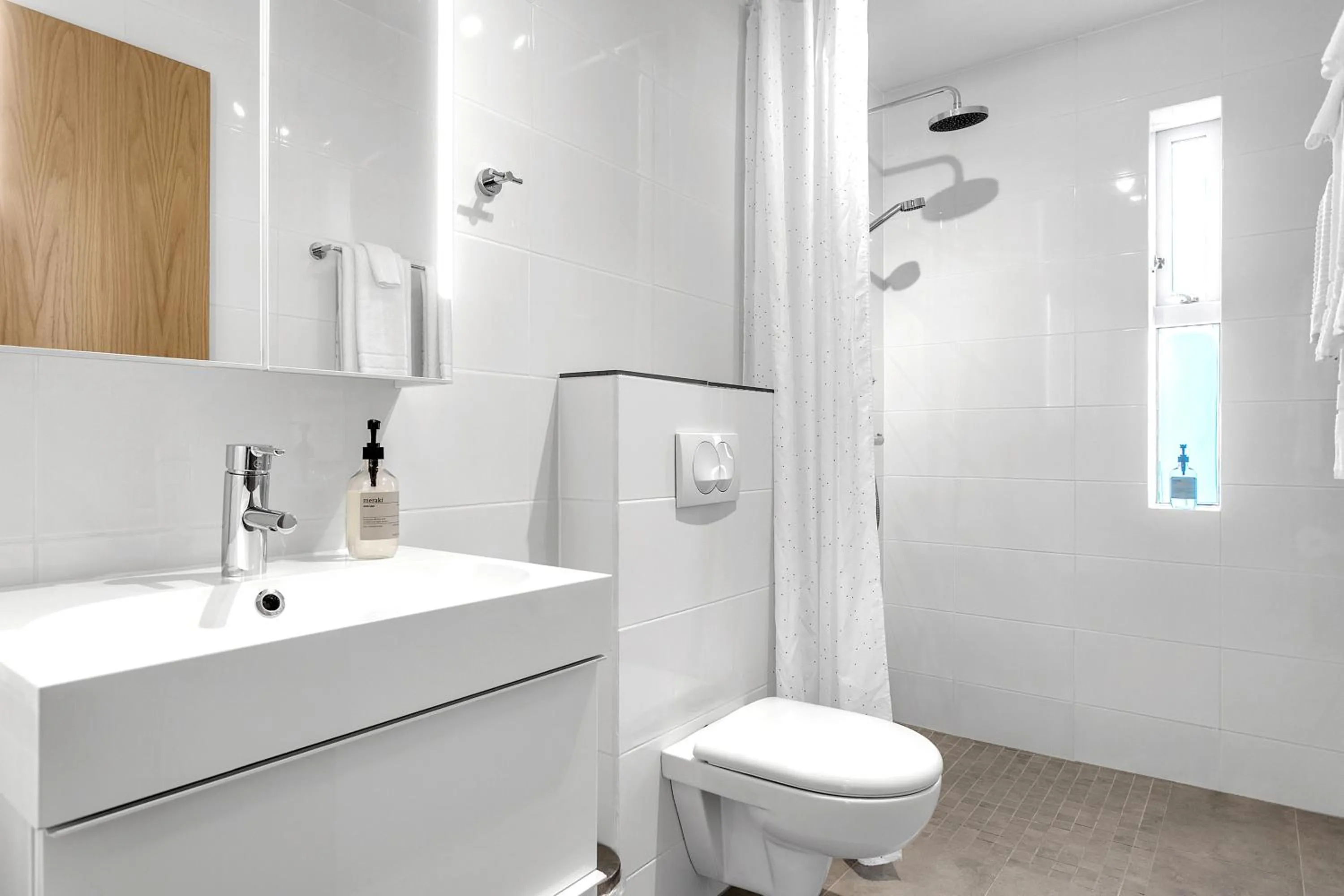 Shower in Nes Residence