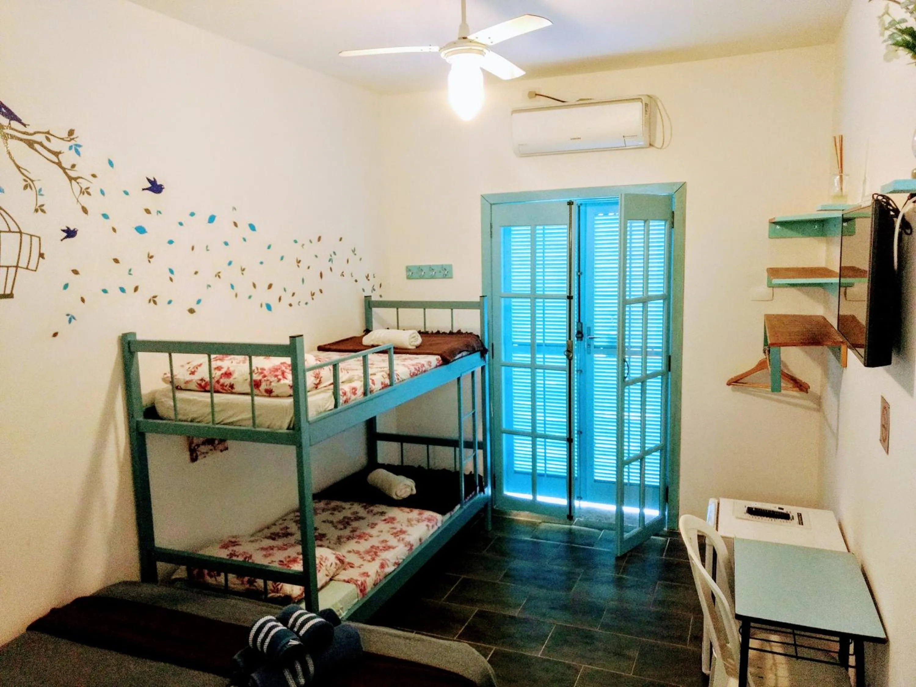 Family Room with Garden View in Pousada Eldorado Guarujá -