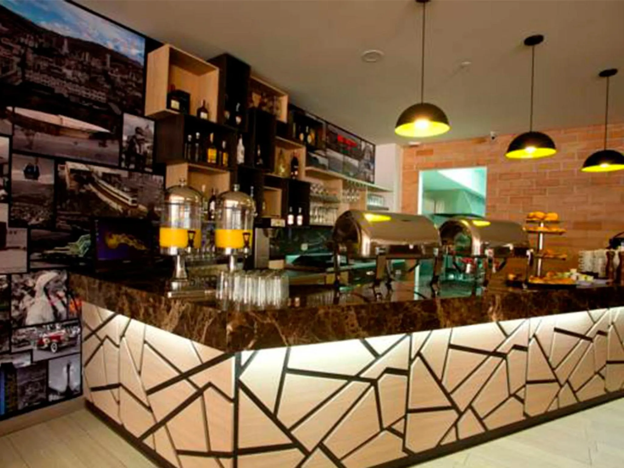 Lounge or bar in Hotel Vivre