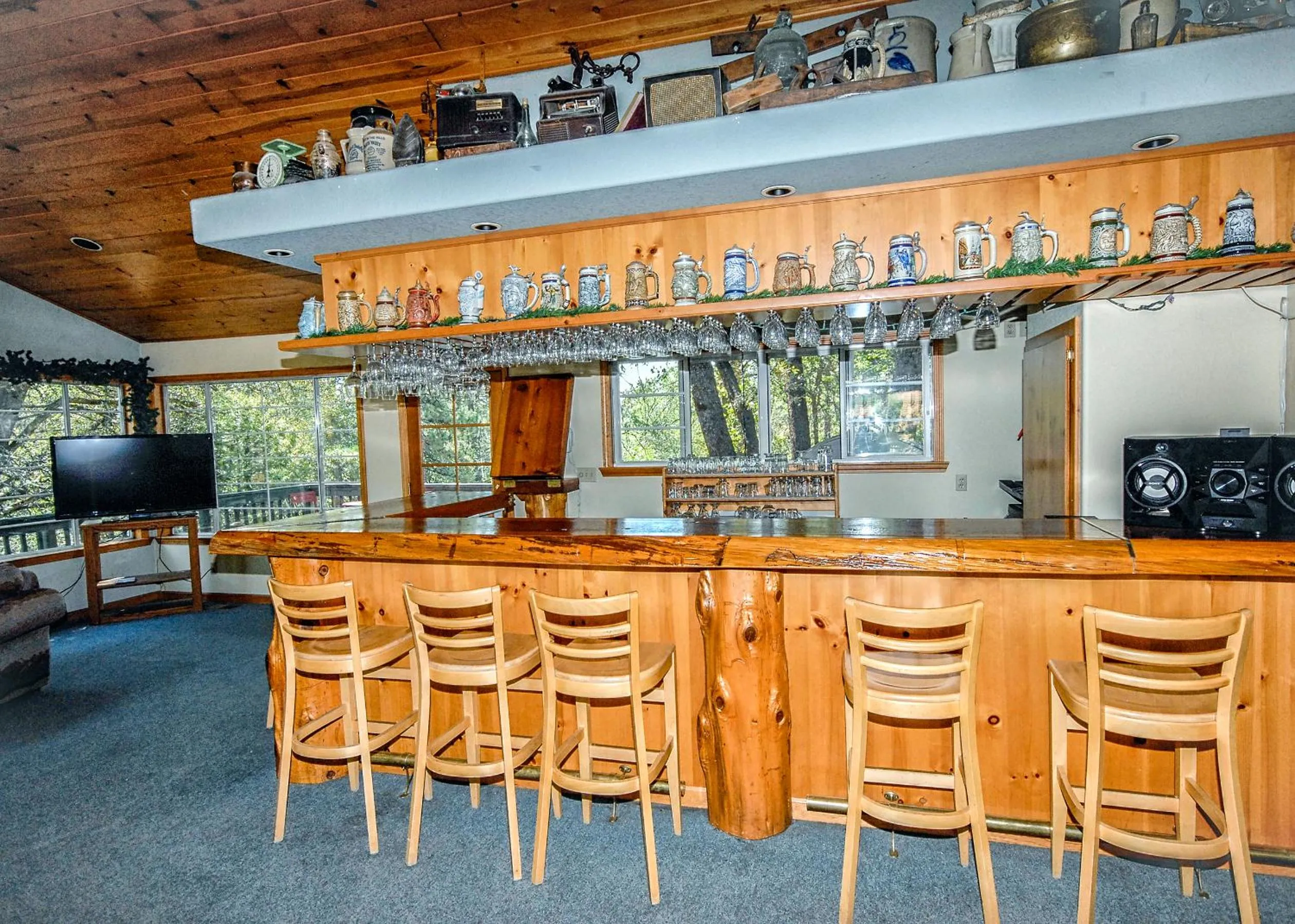 Property building in Lazy Z Resort