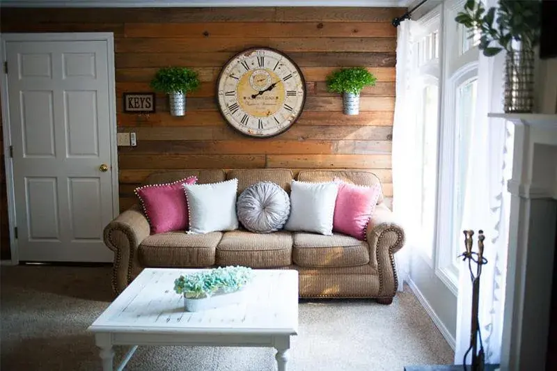 Three-Bedroom Cottage in Lazy Z Resort Three-Bedroom Cottage in Lazy Z Resort