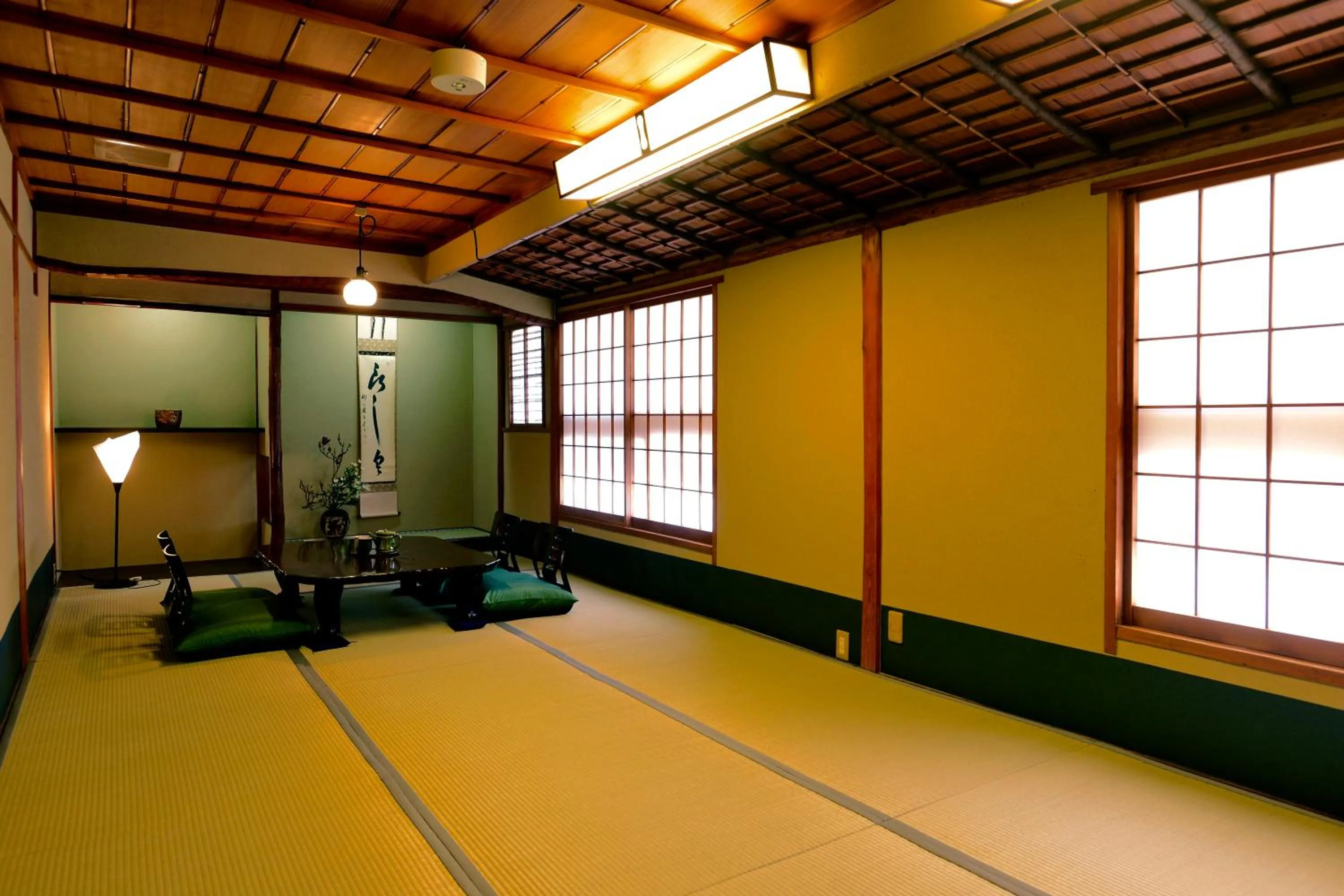 Photo of the whole room in Mitsuki Kyoto