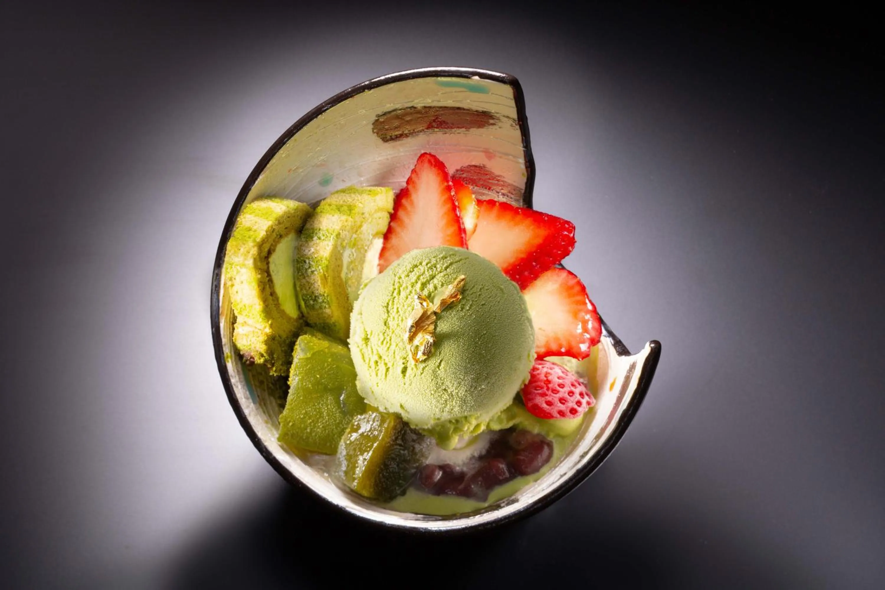 Food close-up in Tsuruya Kisshotei