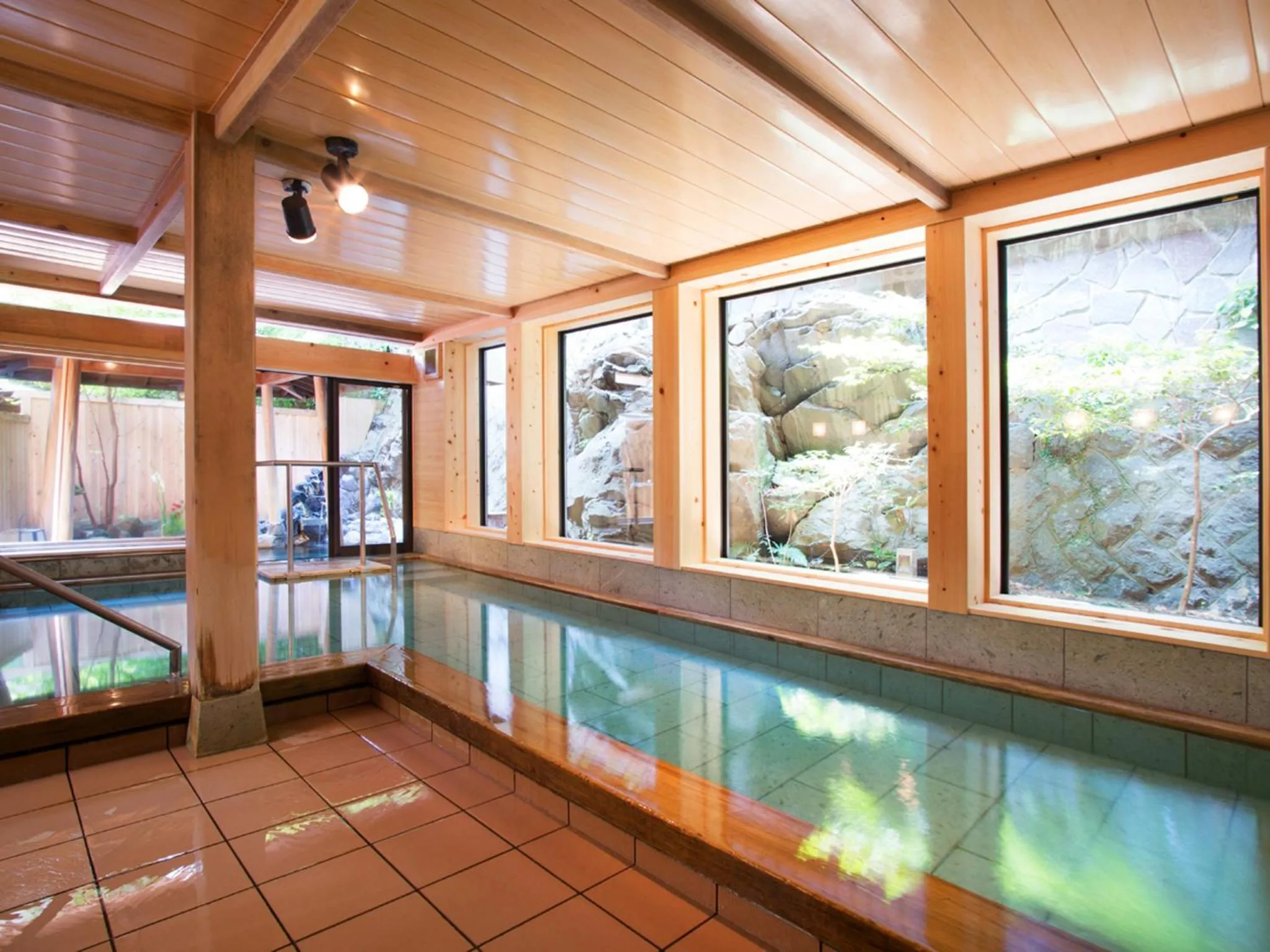 Hot Spring Bath in Tsuruya Kisshotei