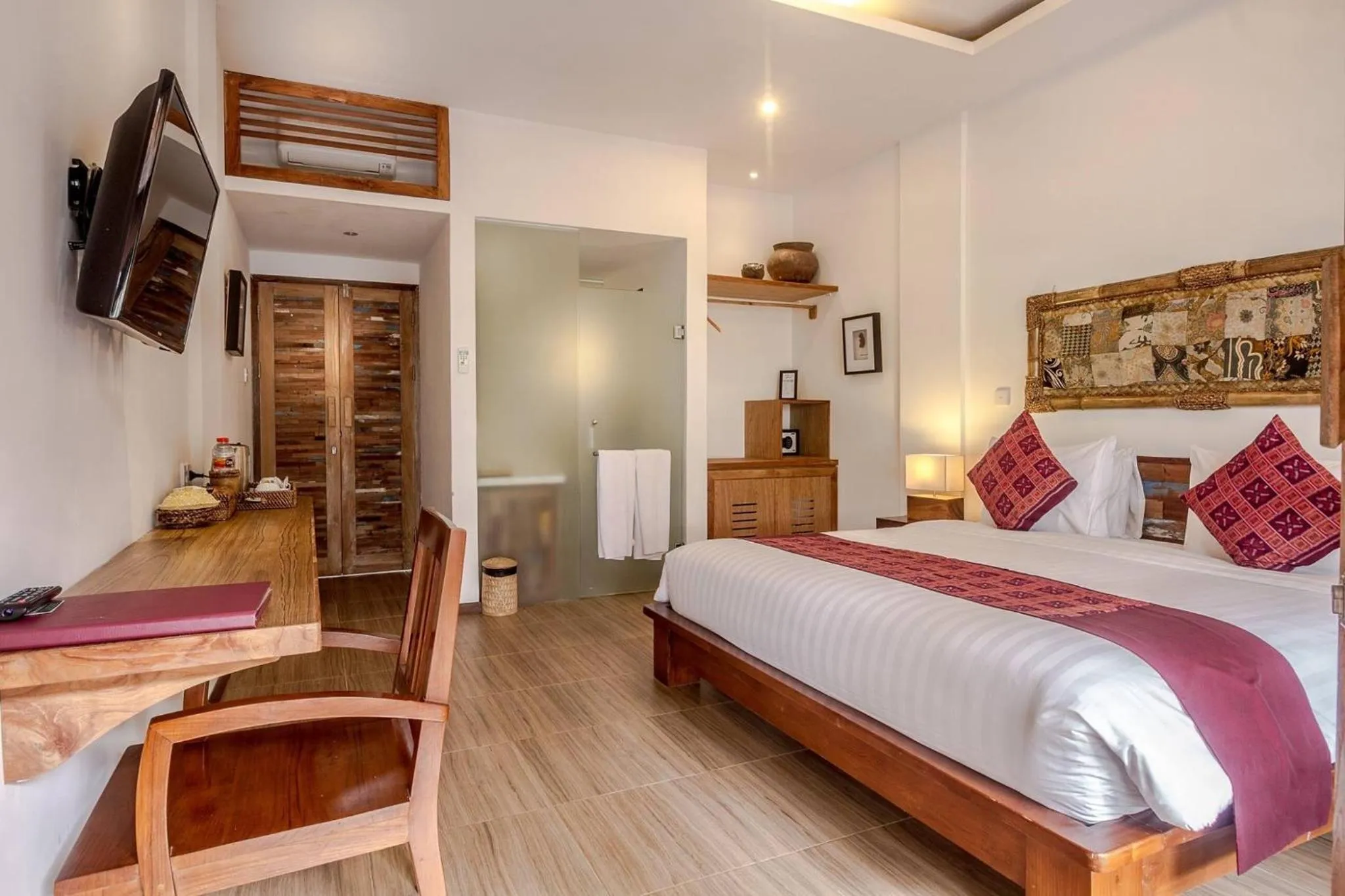 Bed in Alam Sembuwuk Ubud