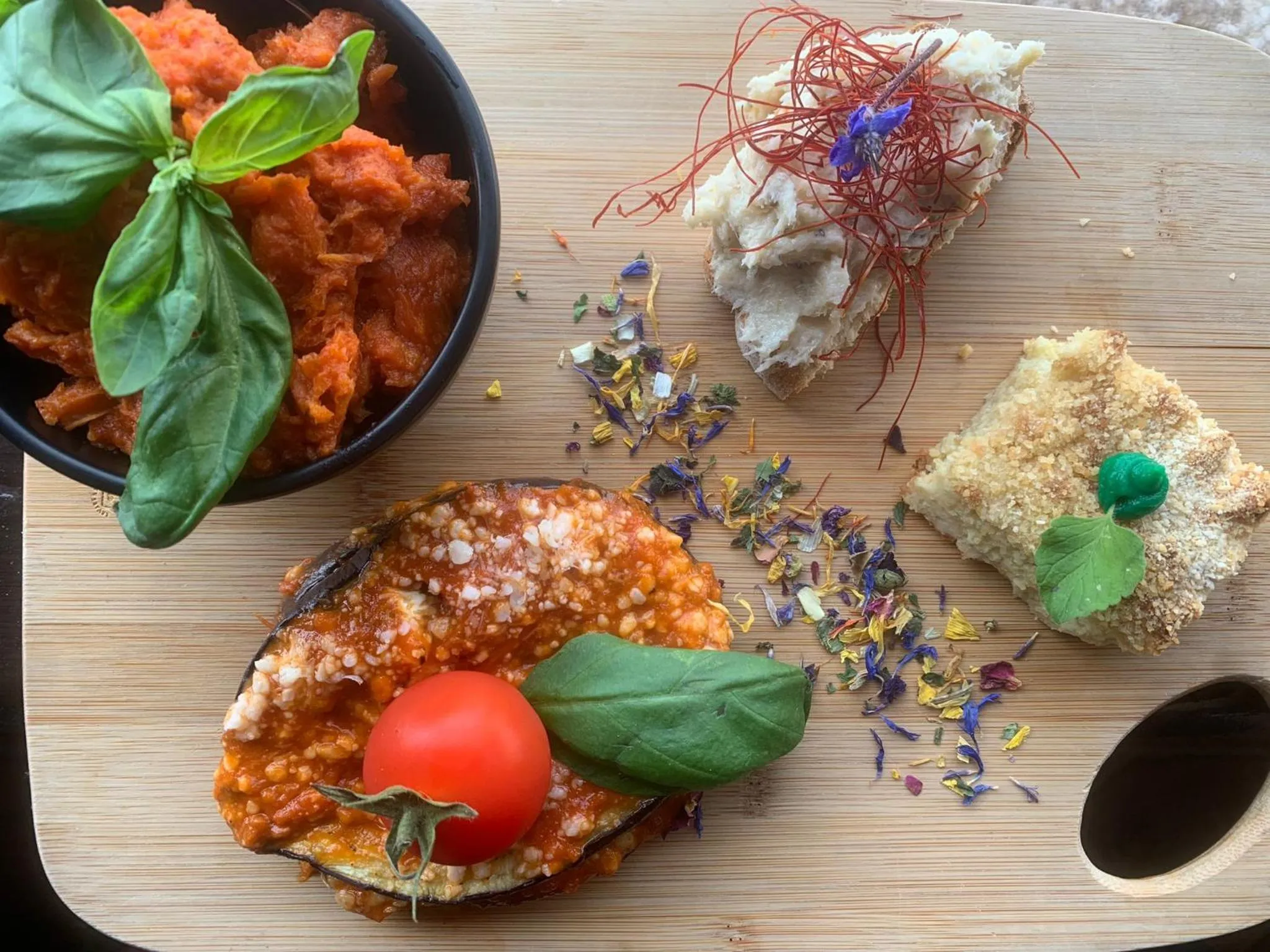 Food and drinks in Hotel Le Ghiaie