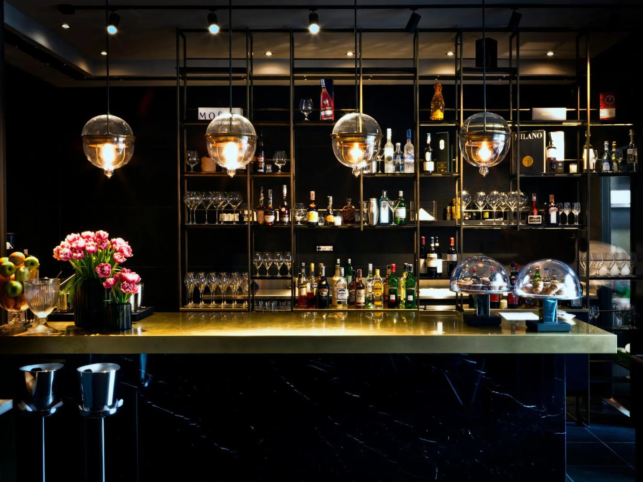 Lounge or bar, Lounge/Bar in Fifty House