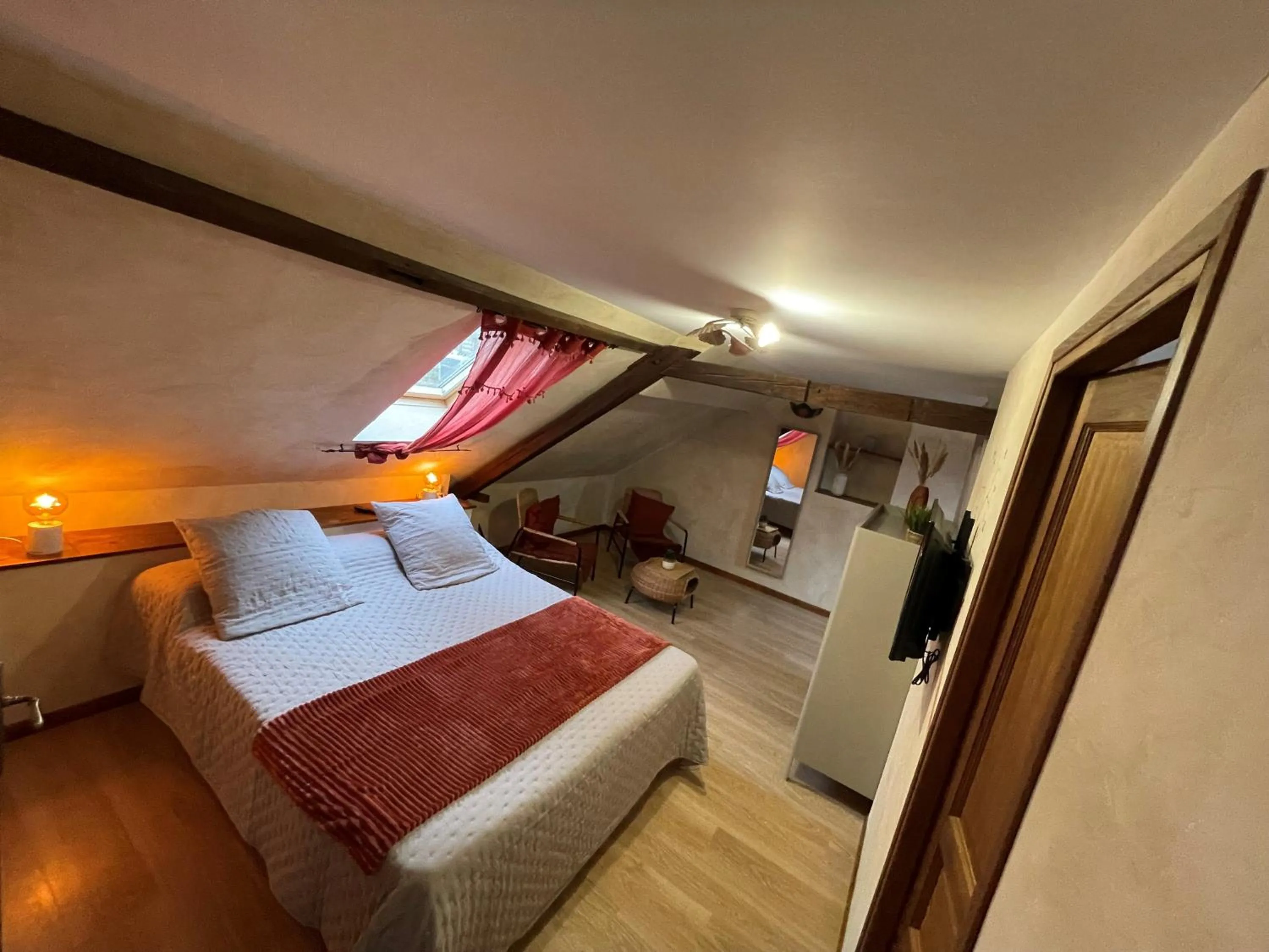 Bed in Chambres Du Marais