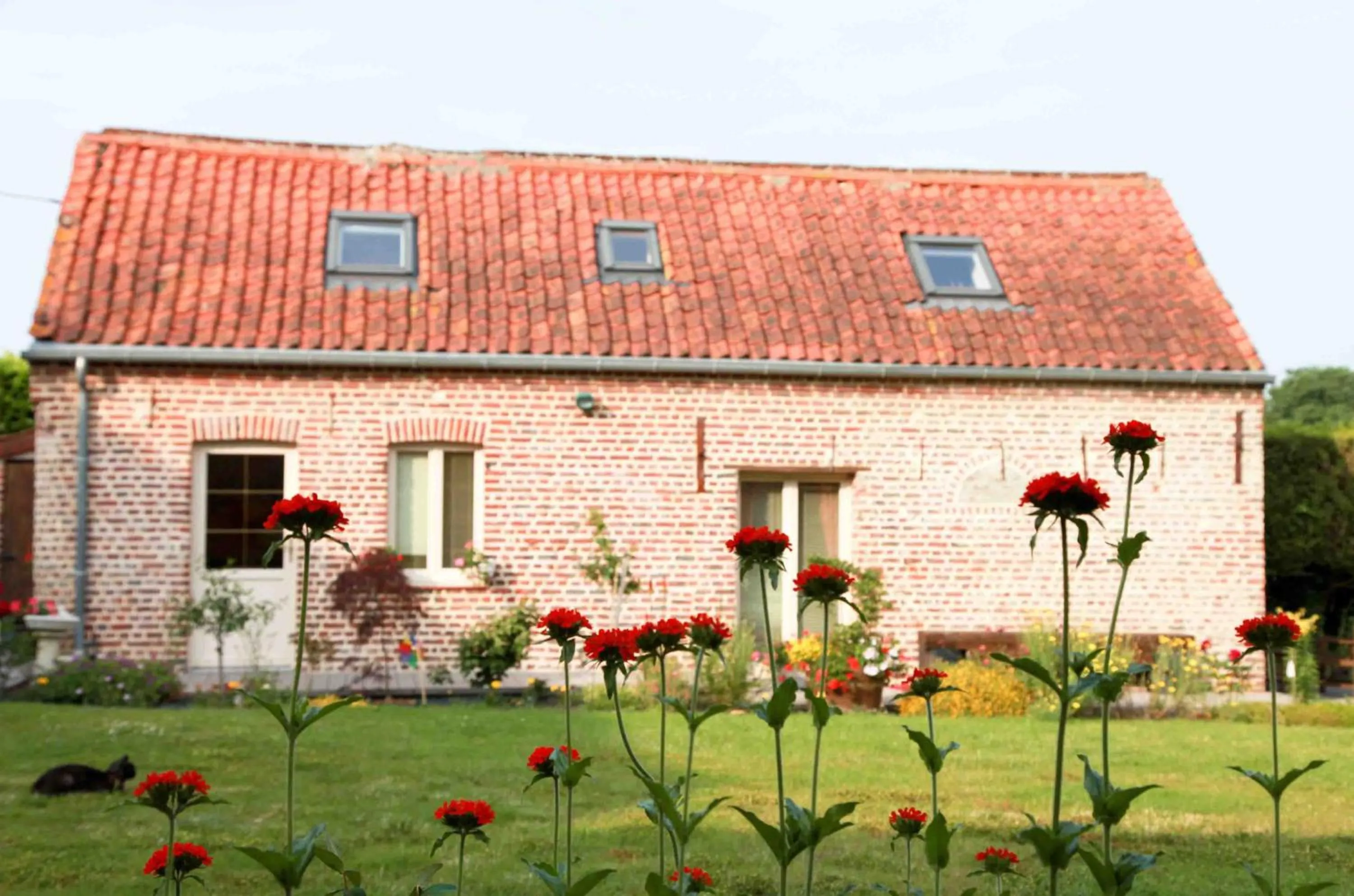 Property building in Chambres Du Marais