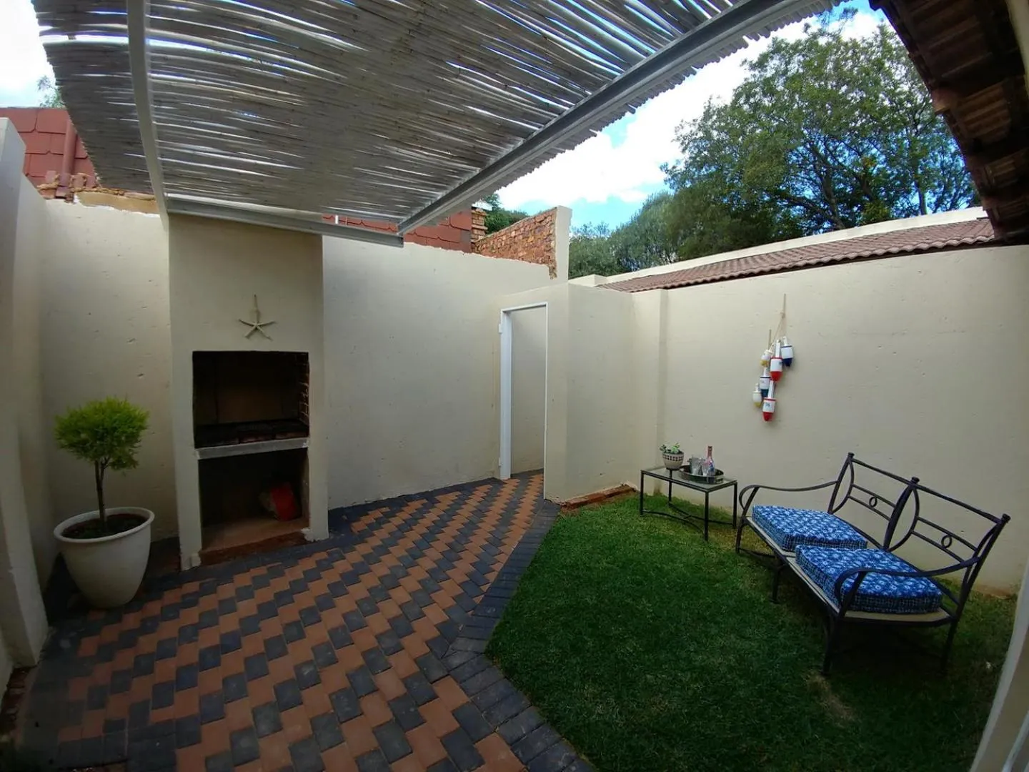 Patio in Andante Lodge