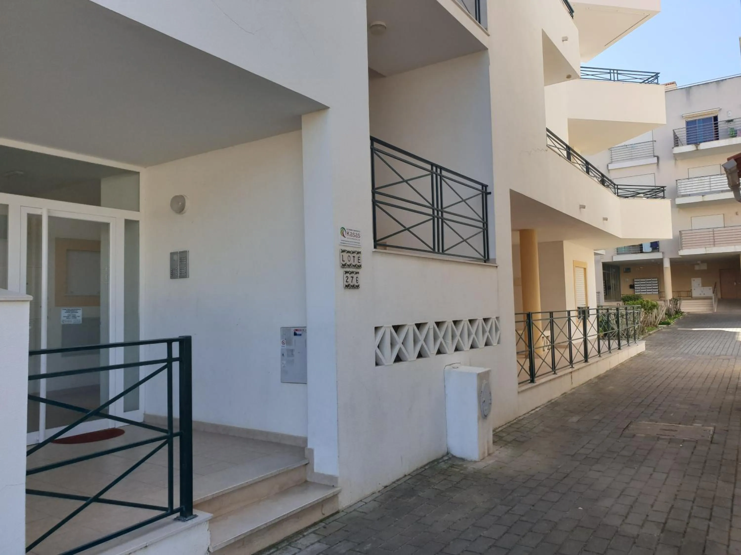 Property building in Albufeira Falesia Beach Apartment