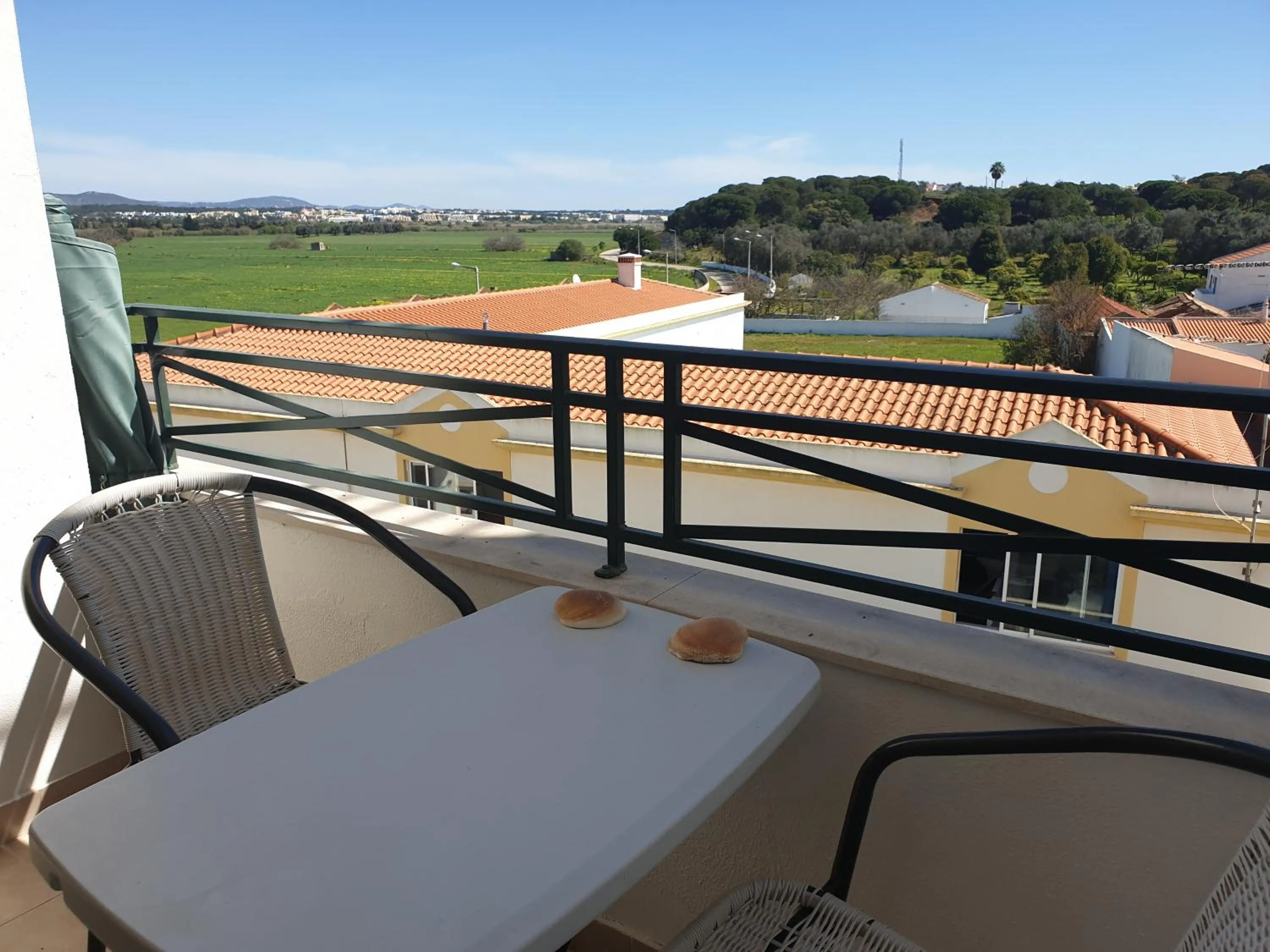 Balcony/Terrace in Albufeira Falesia Beach Apartment