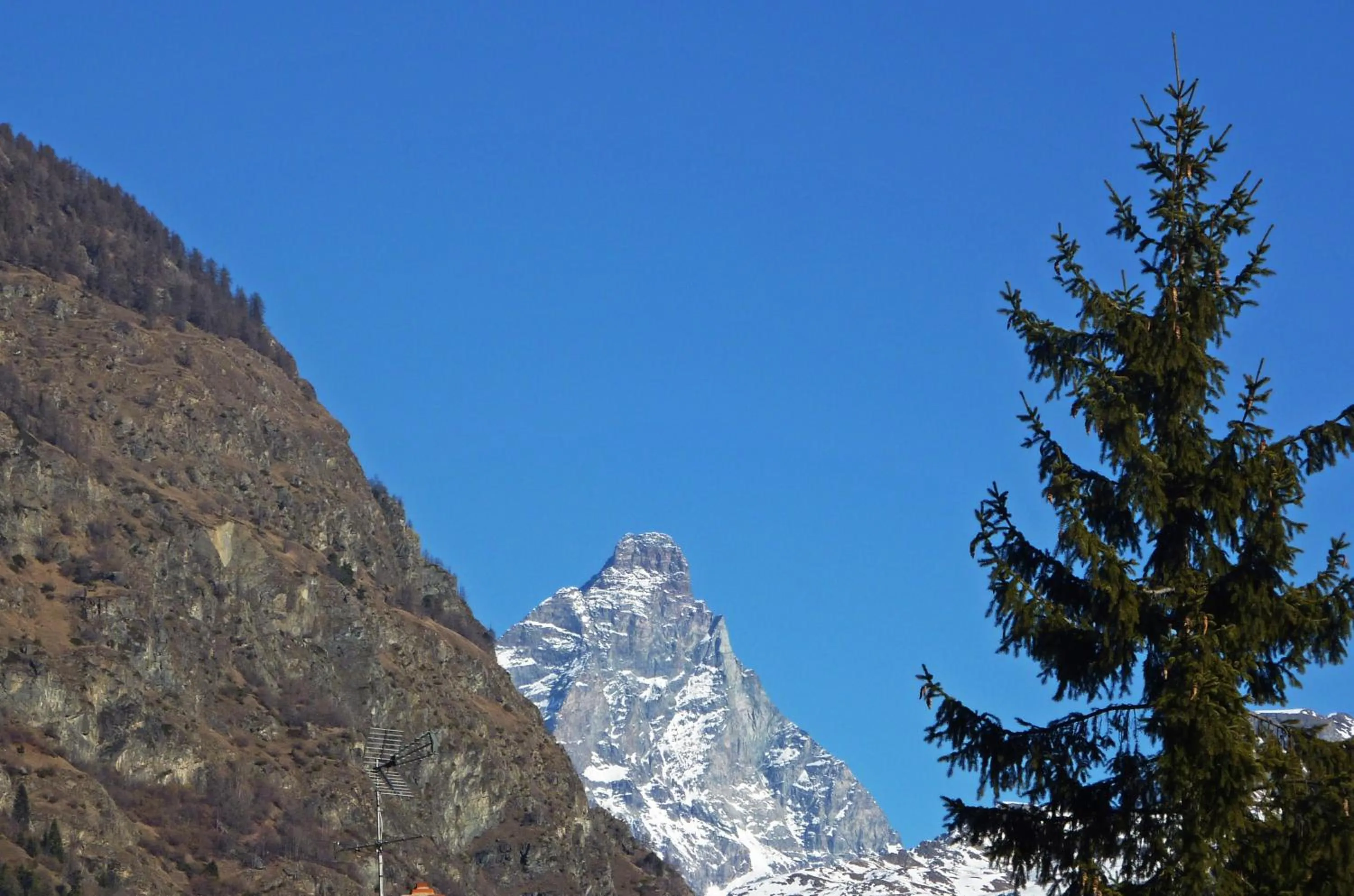 Natural landscape in Albergo La Grolla