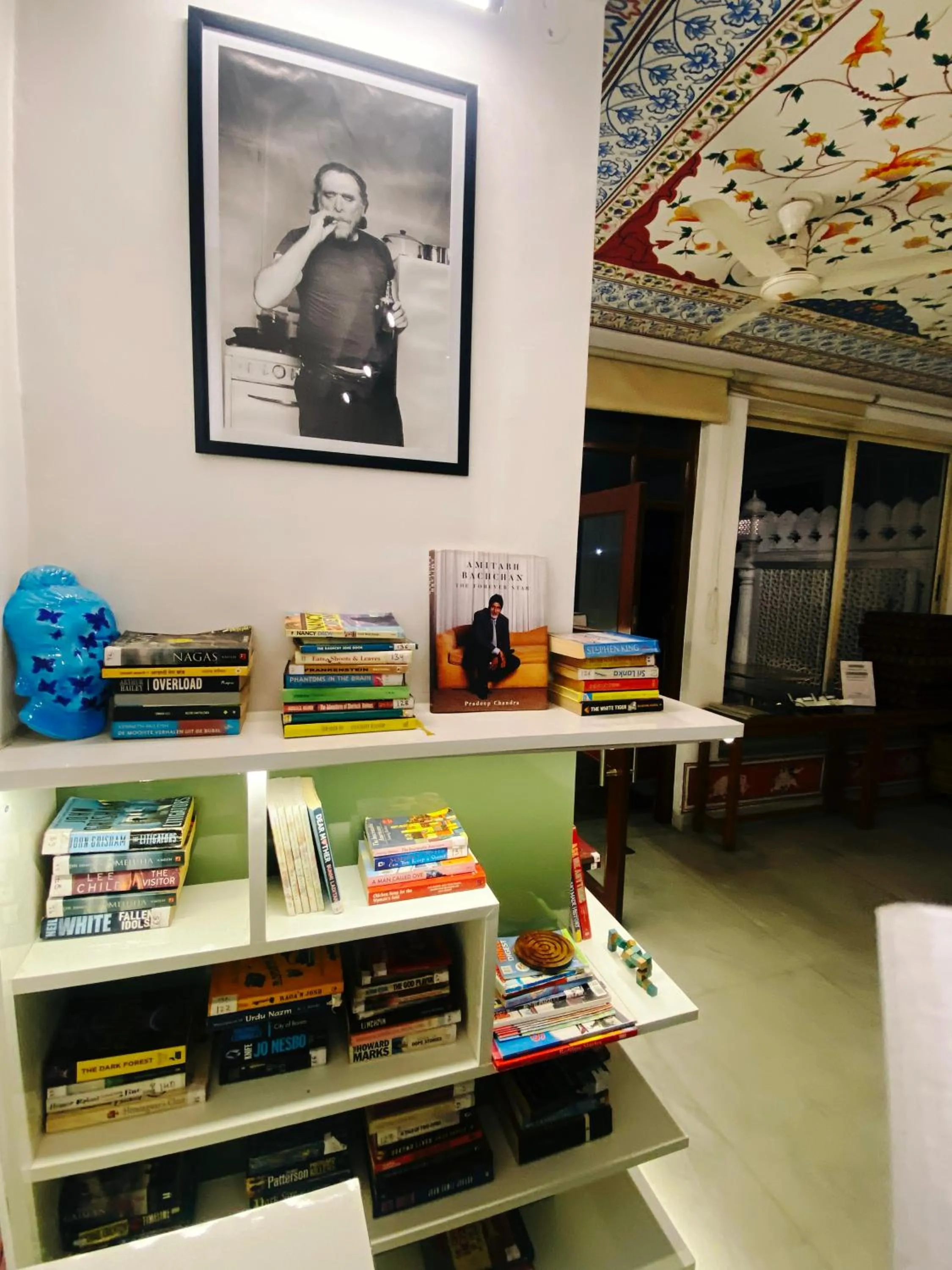 Restaurant/places to eat in Chitra Katha - A Story Per Stay