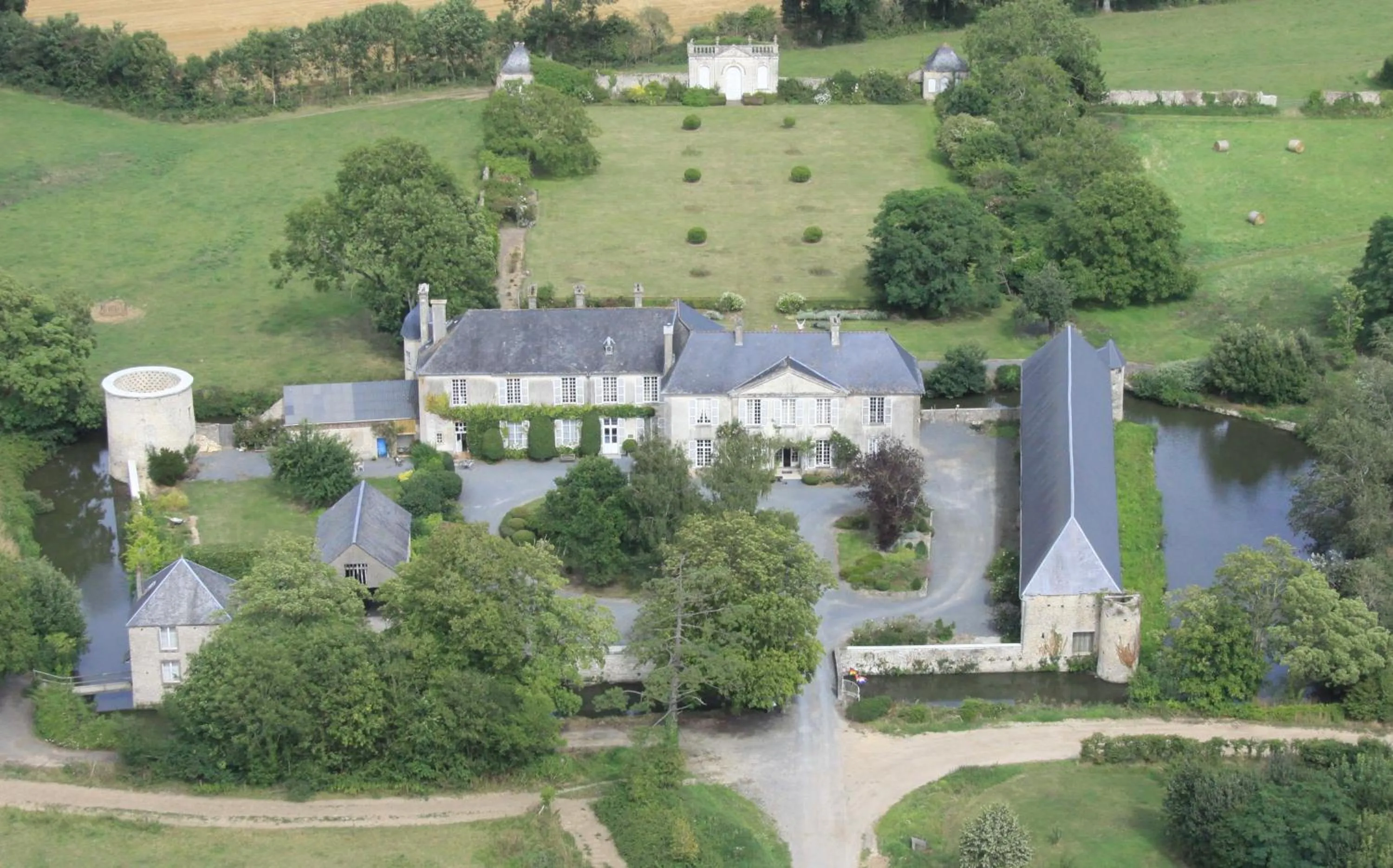 Bird's eye view in Chateau de Vouilly