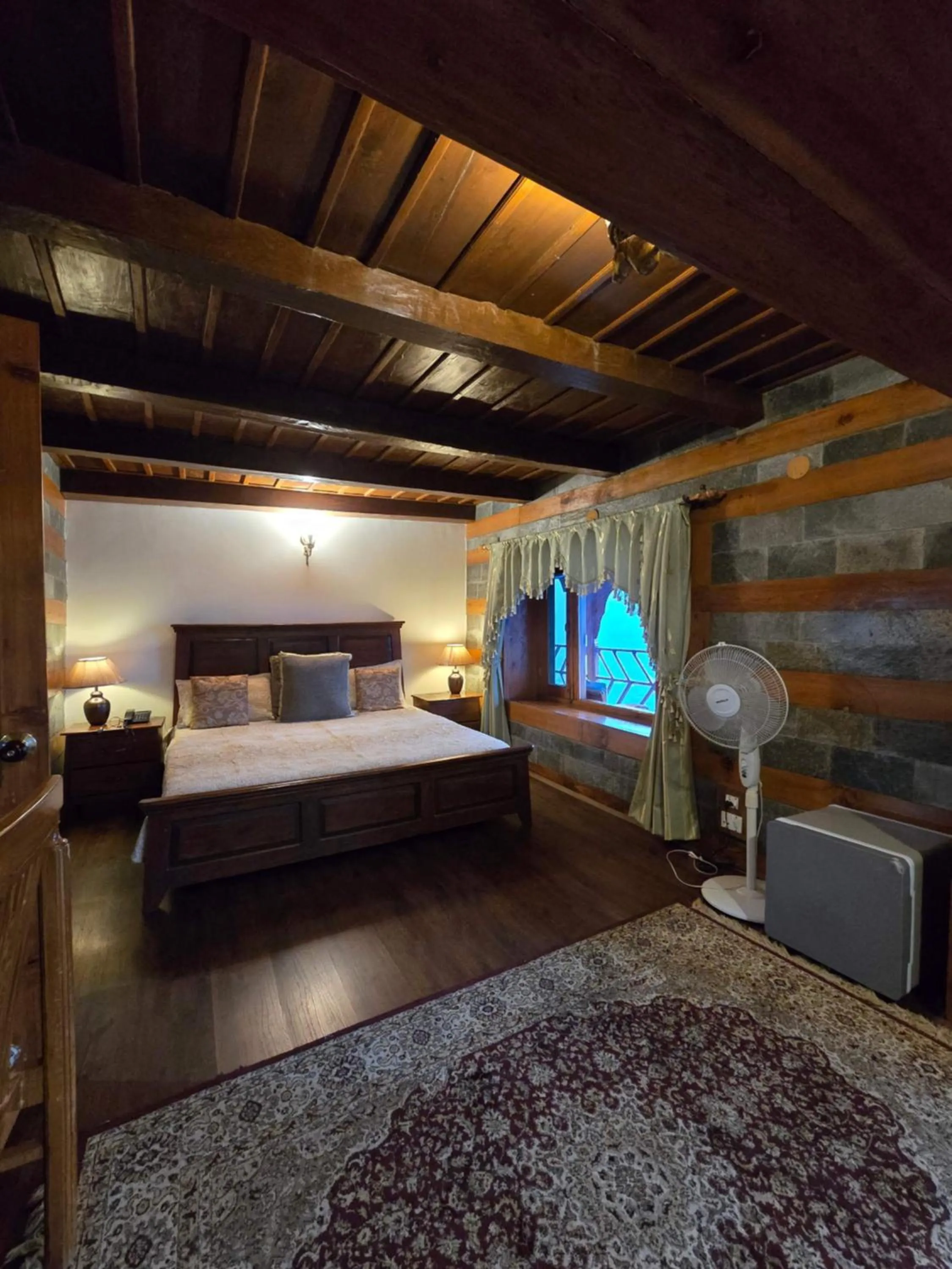 Bed in Himalyan Kothi Kais