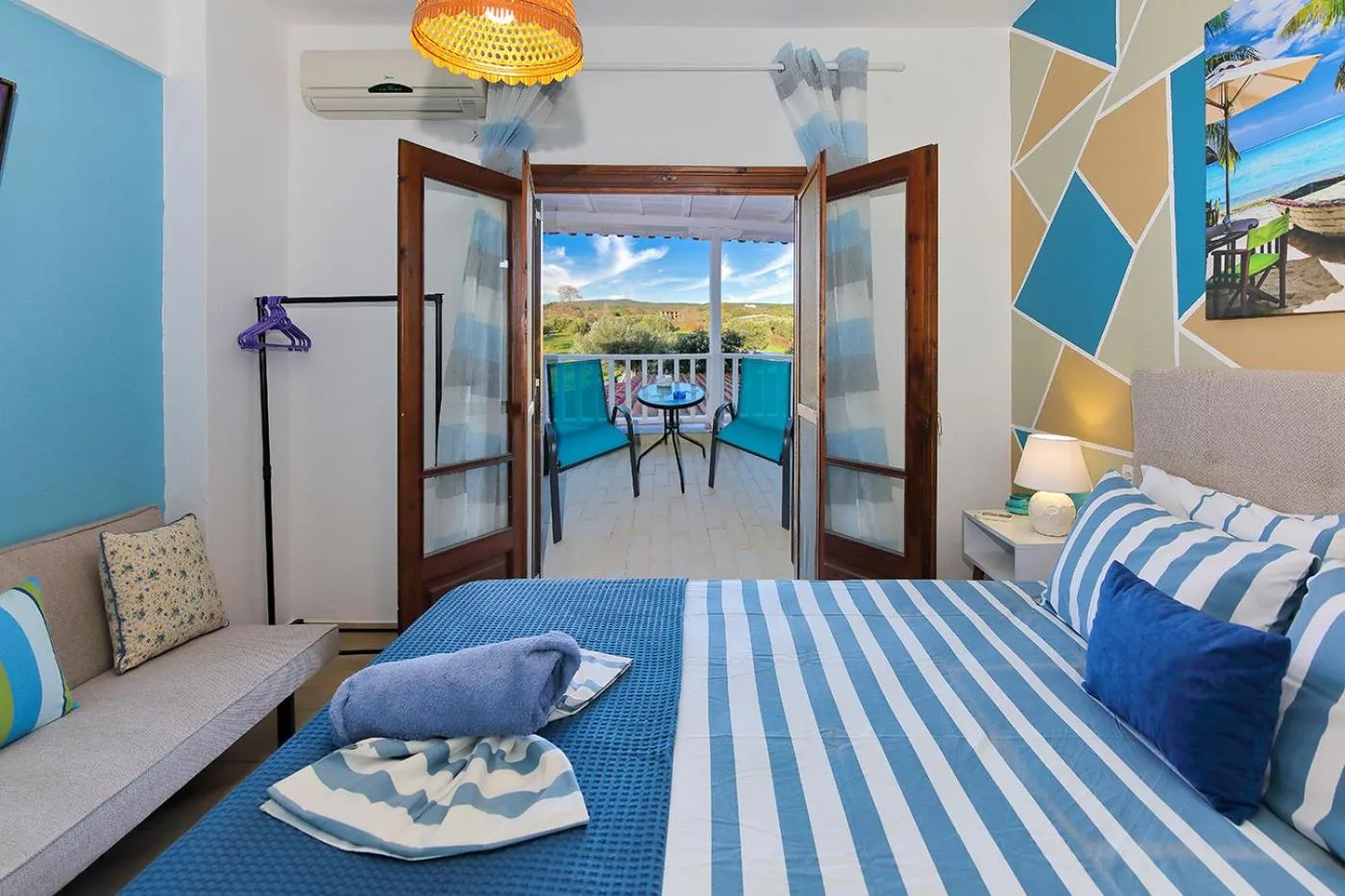 Photo of the whole room, Bed in Maras Marinas Home