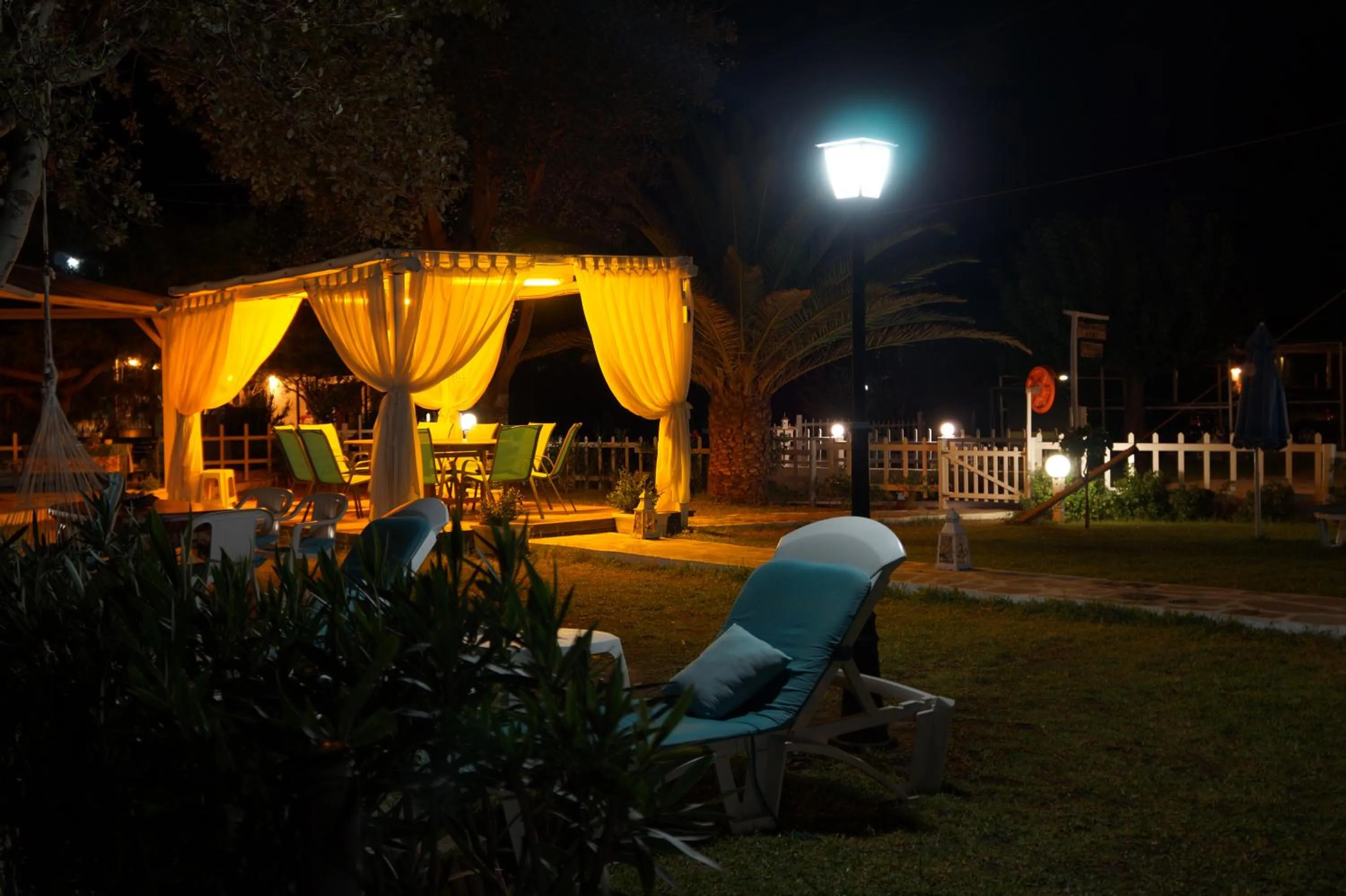 Garden in Maras Marinas Home