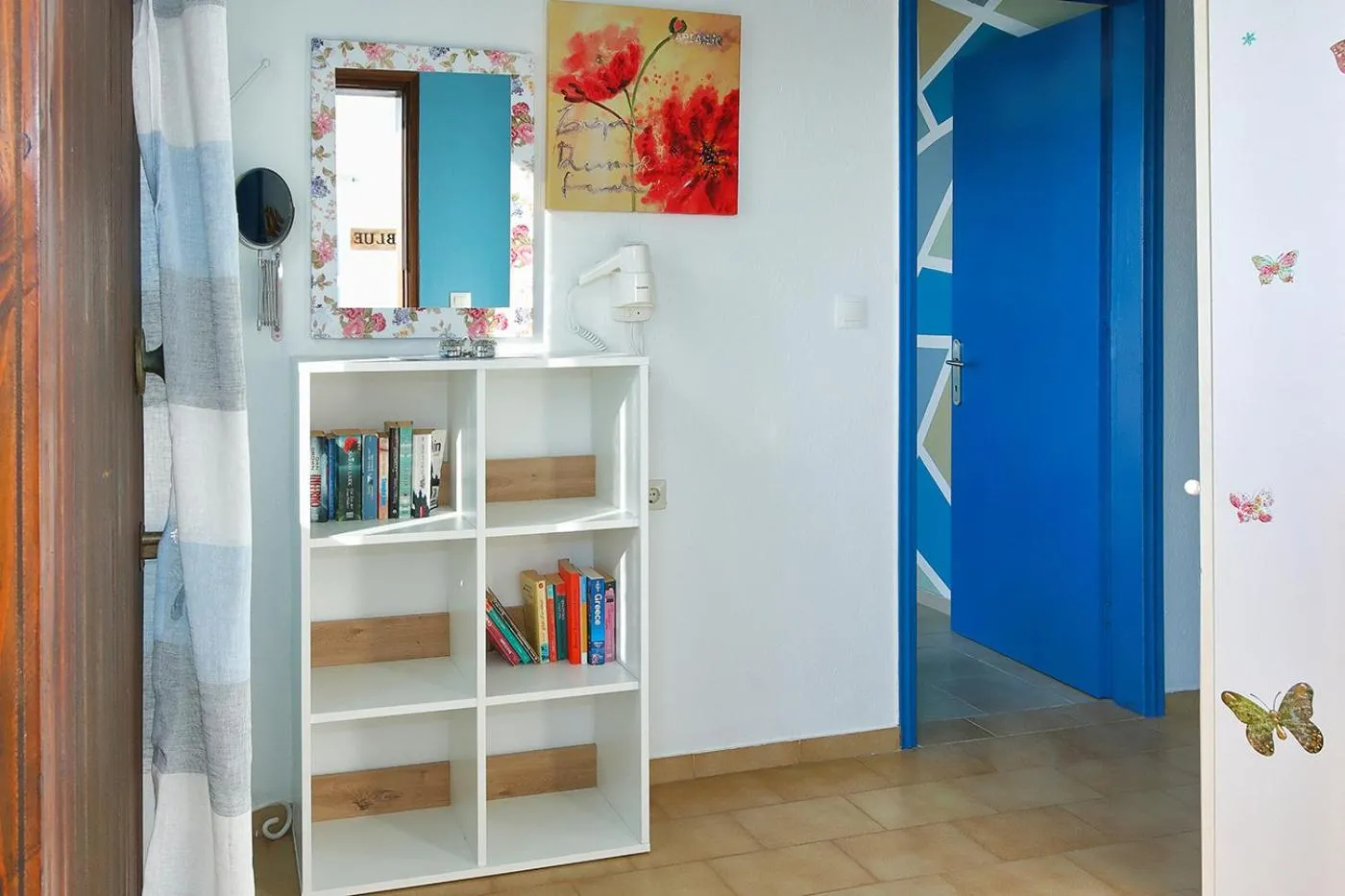 Facade/entrance in Maras Marinas Home