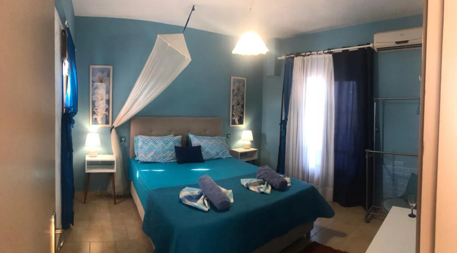 Photo of the whole room, Bed in Maras Marinas Home