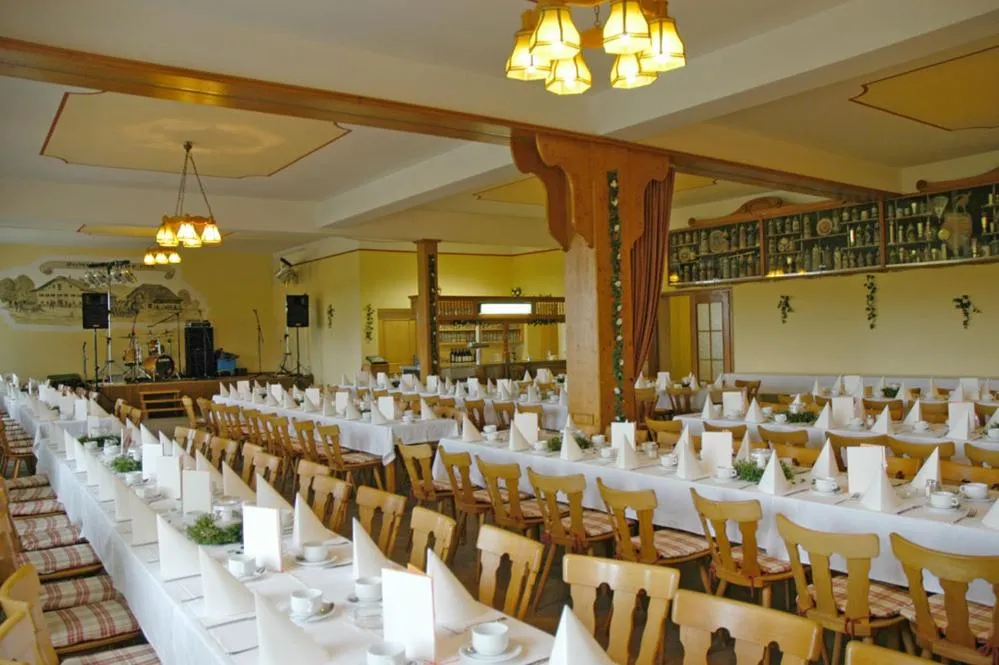 Property building in Gasthaus Gumping