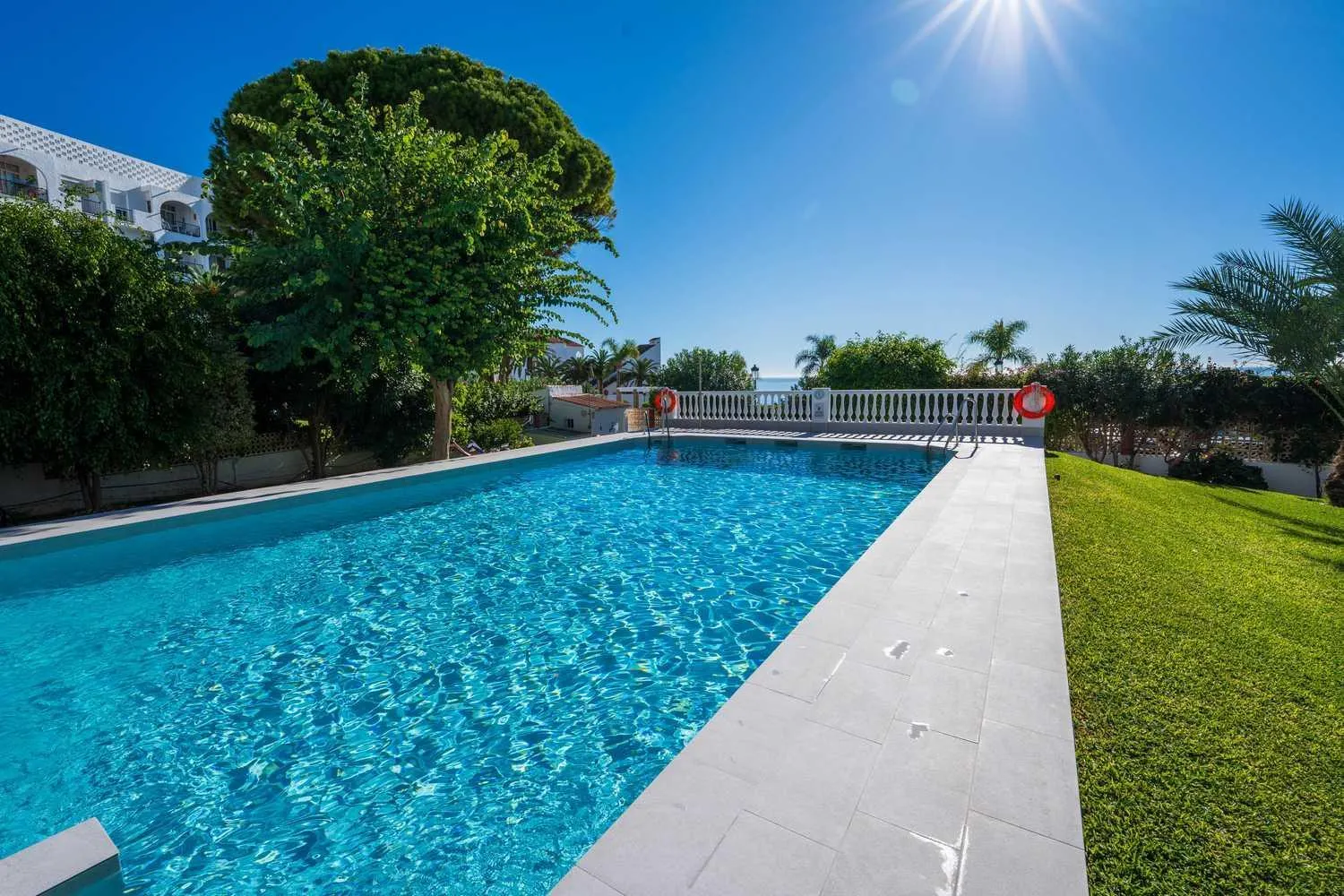 Swimming pool in Carabeo 45 Studios Casasol