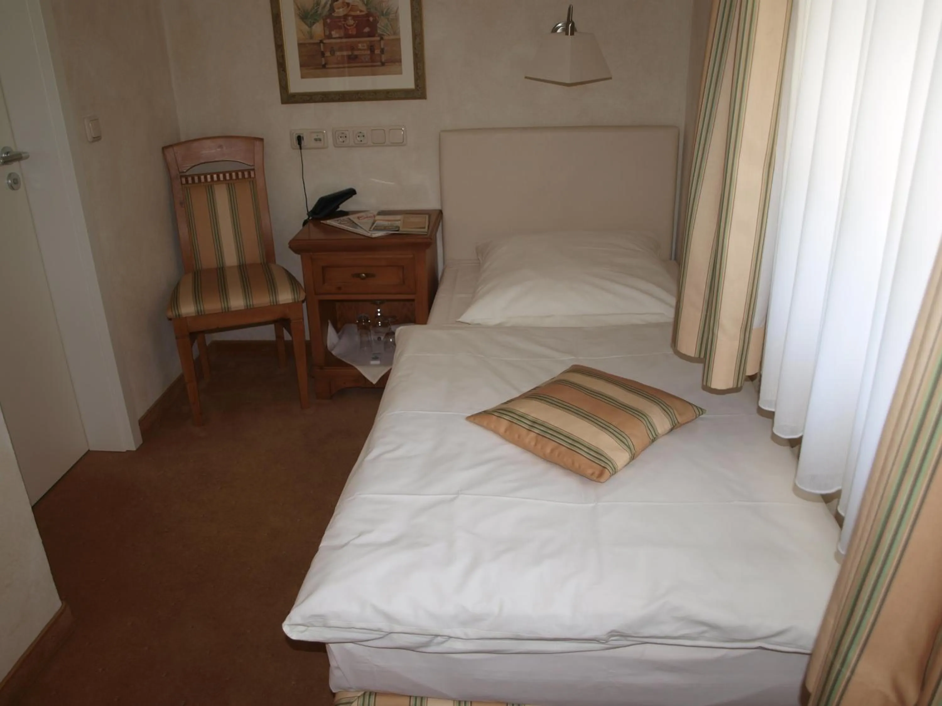Photo of the whole room, Bed in Wegermann`s BIO-Landhaus im Wodantal