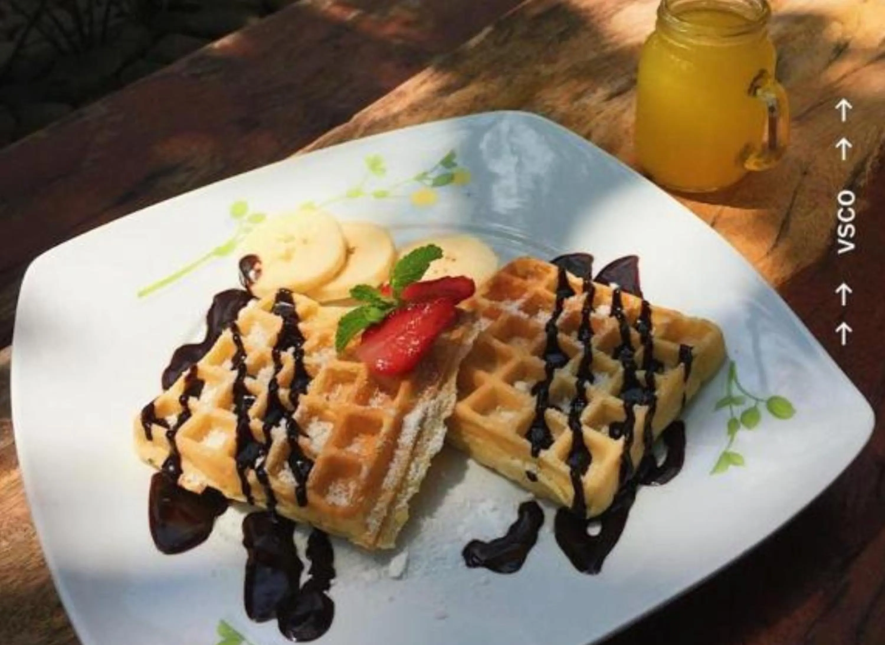 Food and drinks in Didu's Homestay Bed & Breakfast