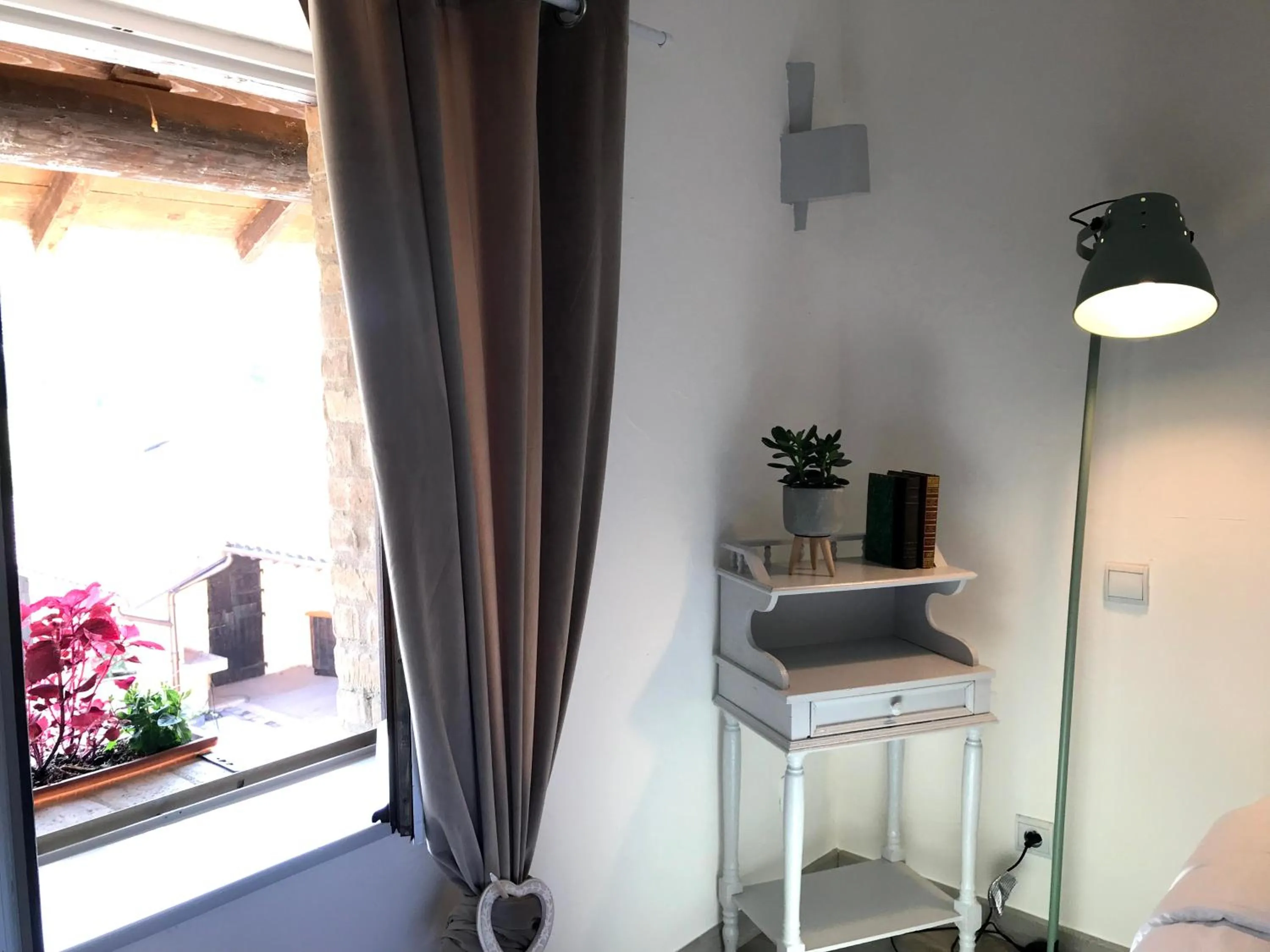 HOSTELLERIE DES BICHONNIERES