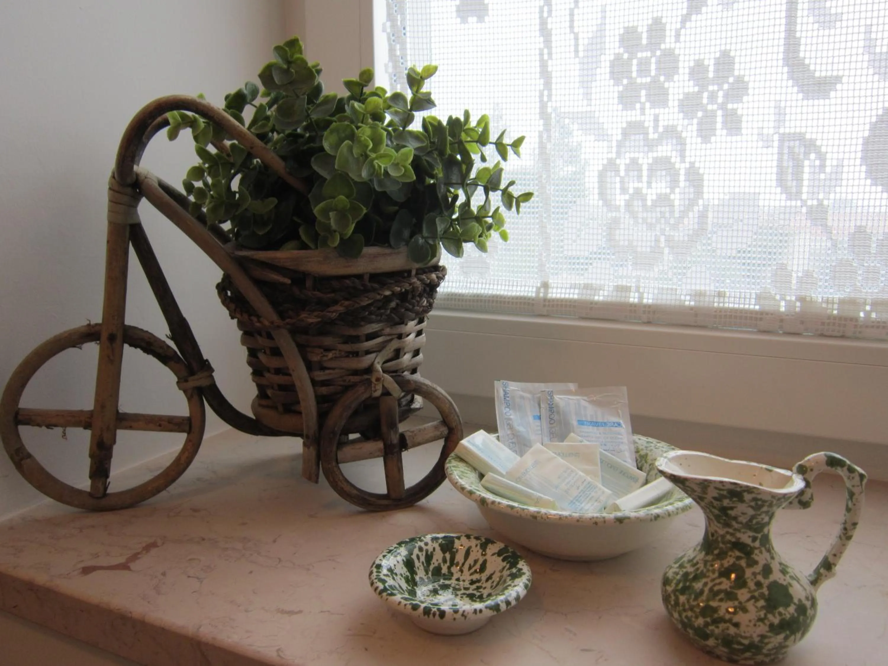 Decorative detail in Welcome to Alberobello