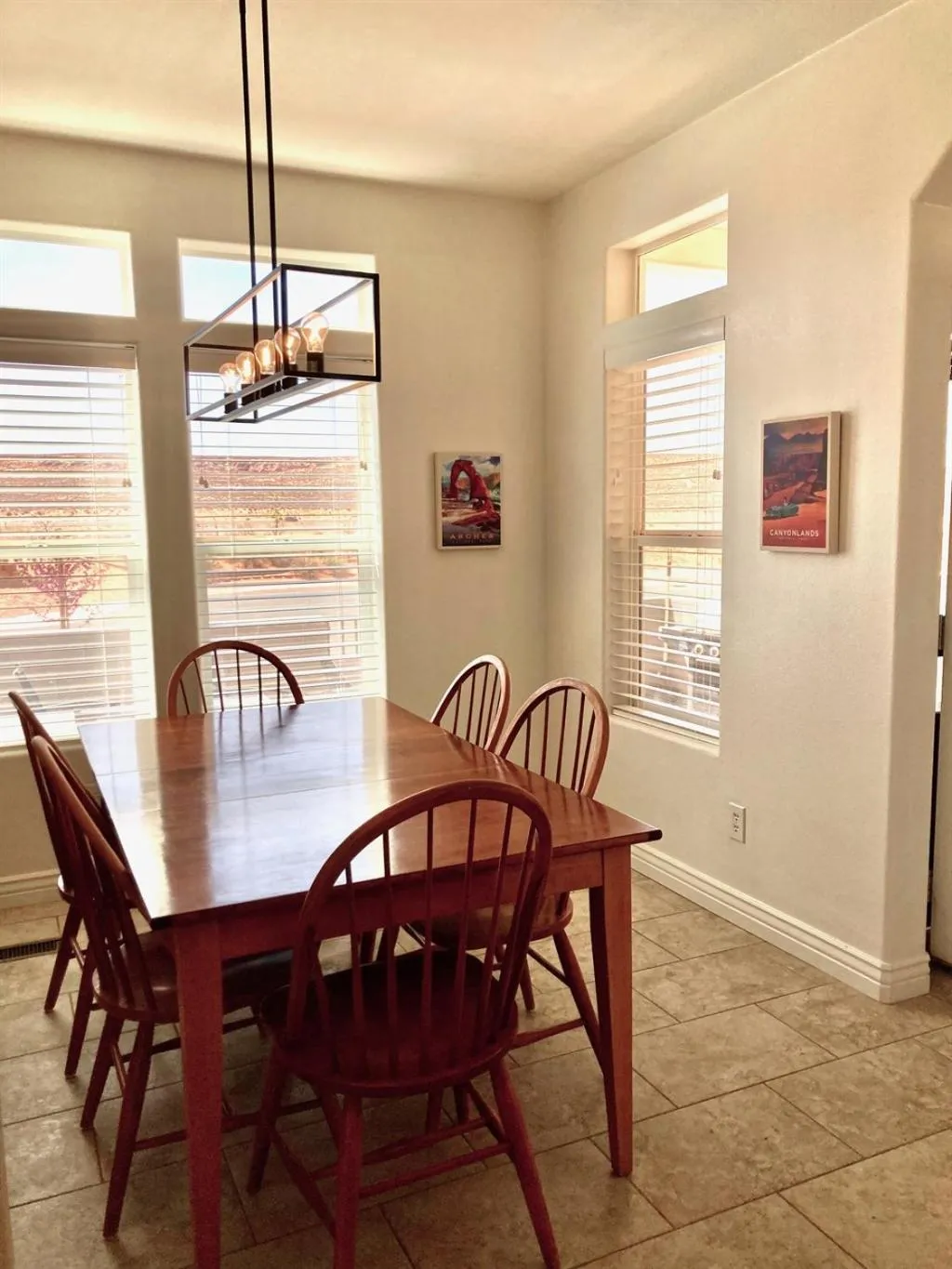 Local VIEW Pet Friendly BOAT Parking Close to Antelope Canyon HorseshoeBend