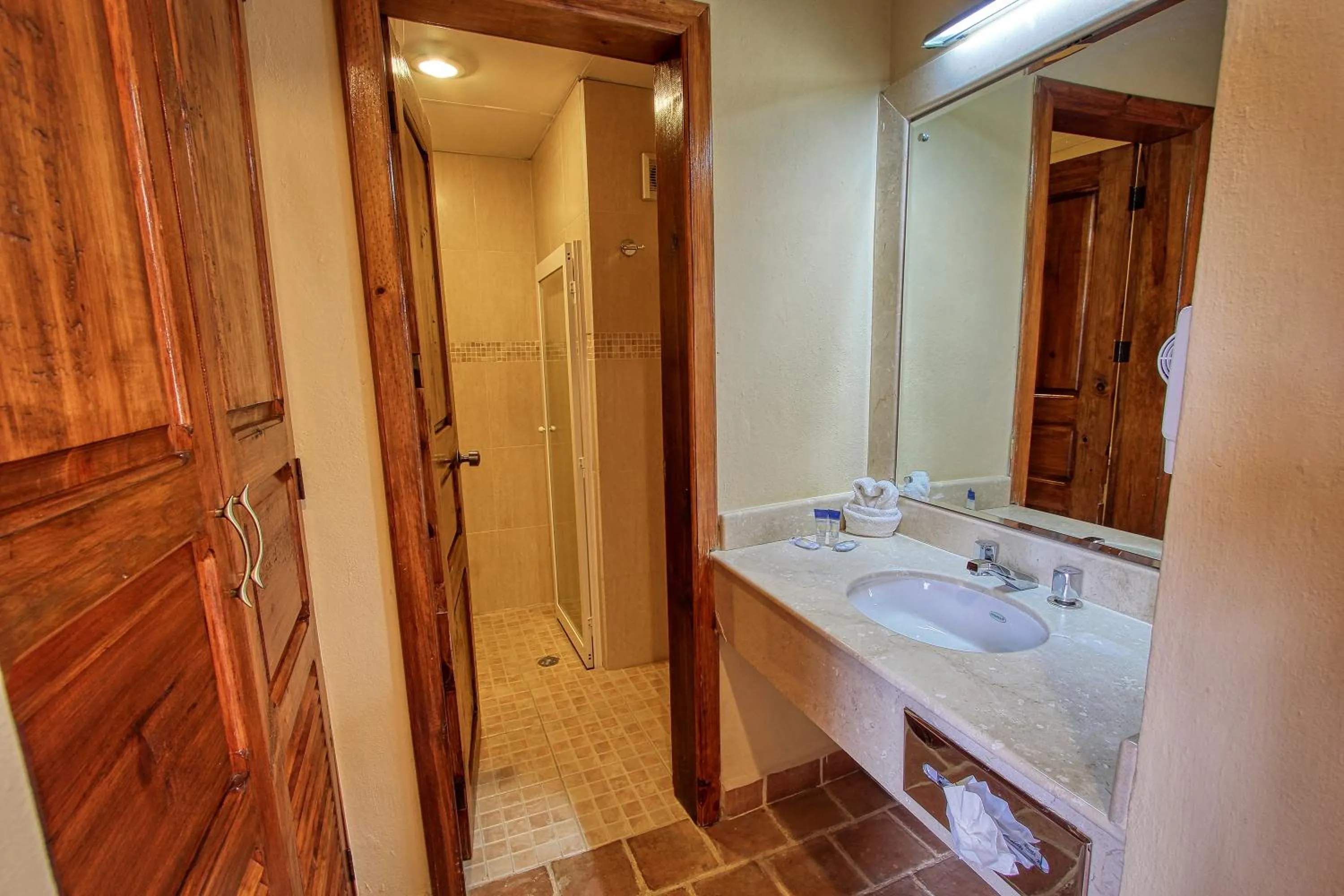 Bathroom in Hotel San Marcos