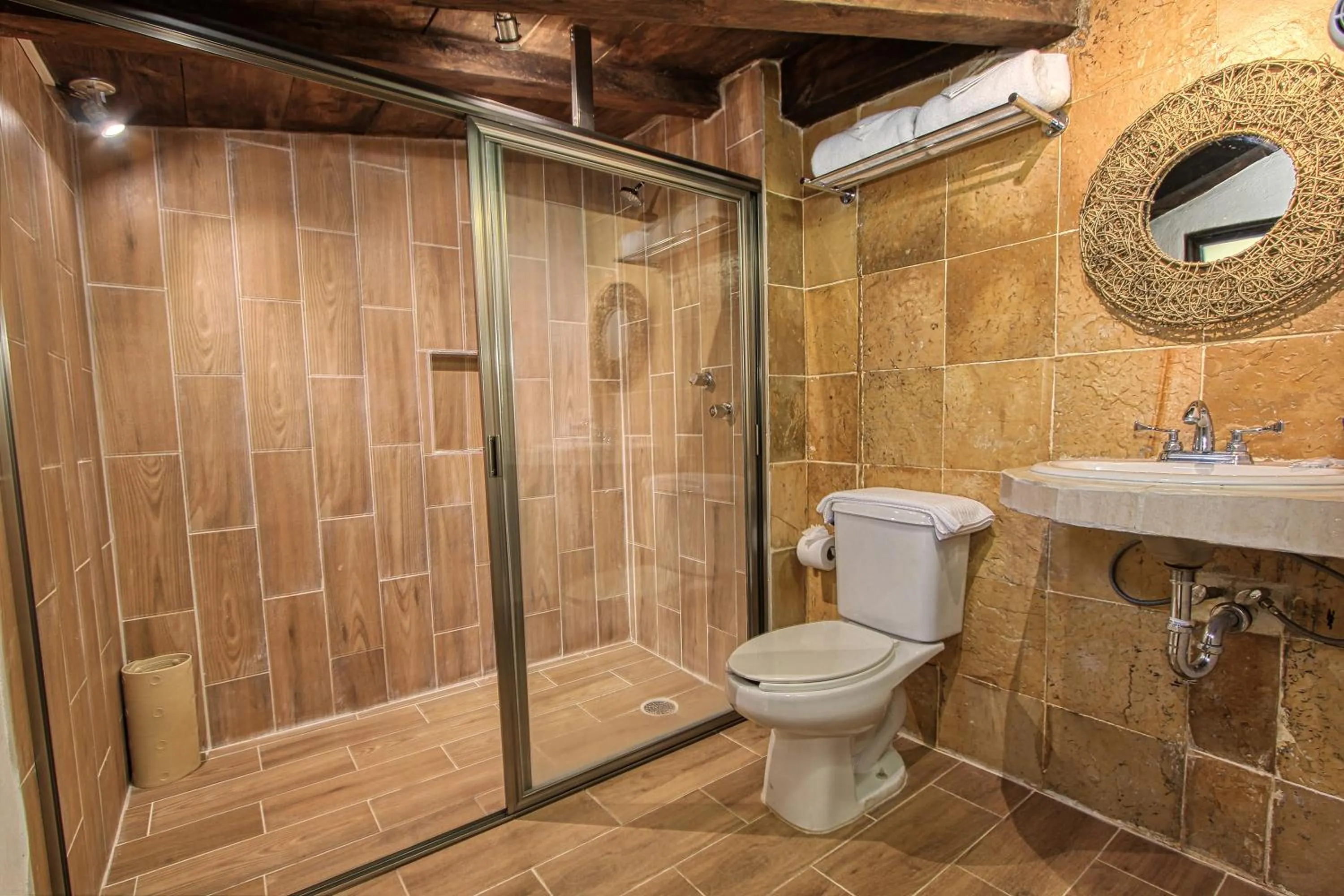 Bathroom in Hotel San Marcos