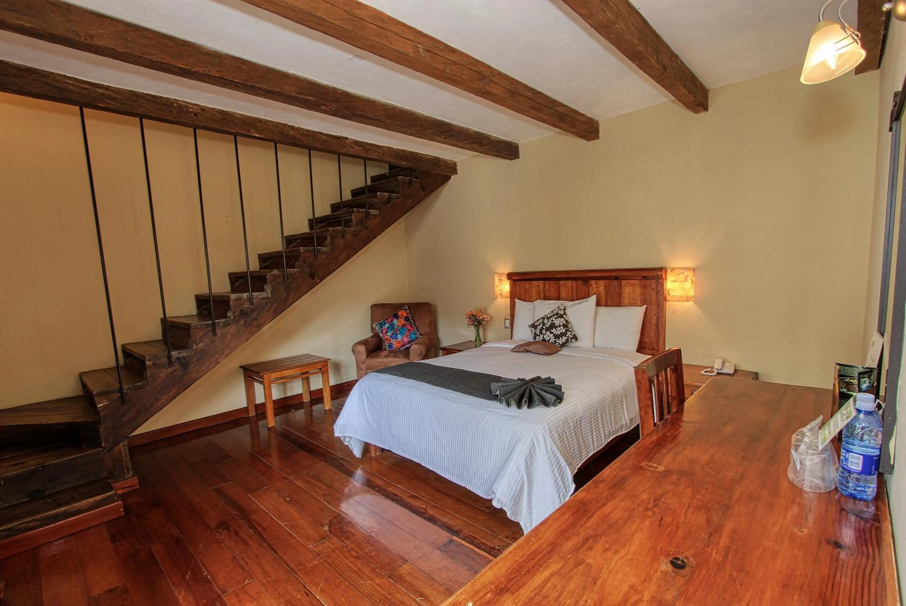 Bedroom, Bed in Hotel San Marcos