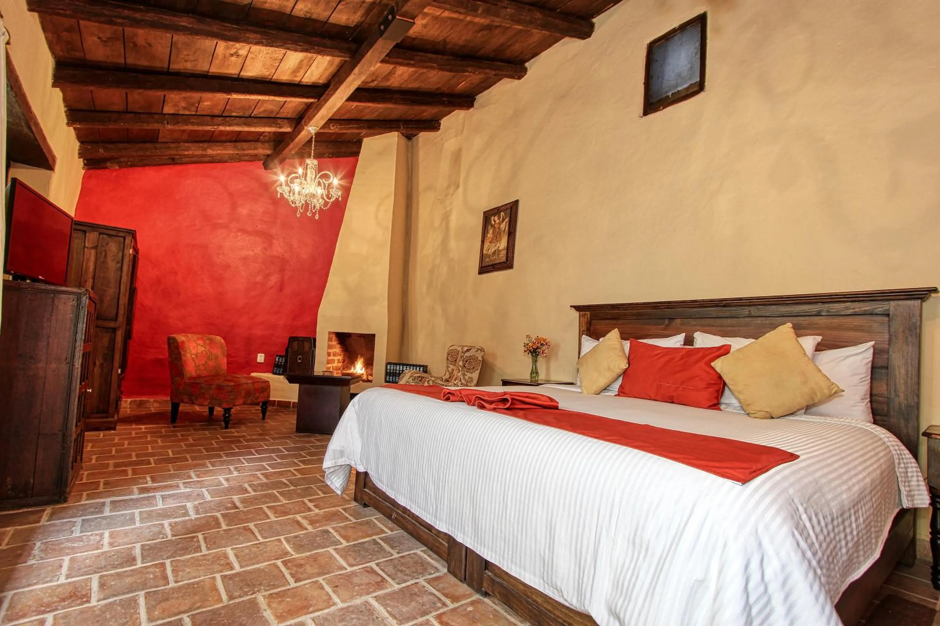 Photo of the whole room, Bed in Hotel San Marcos