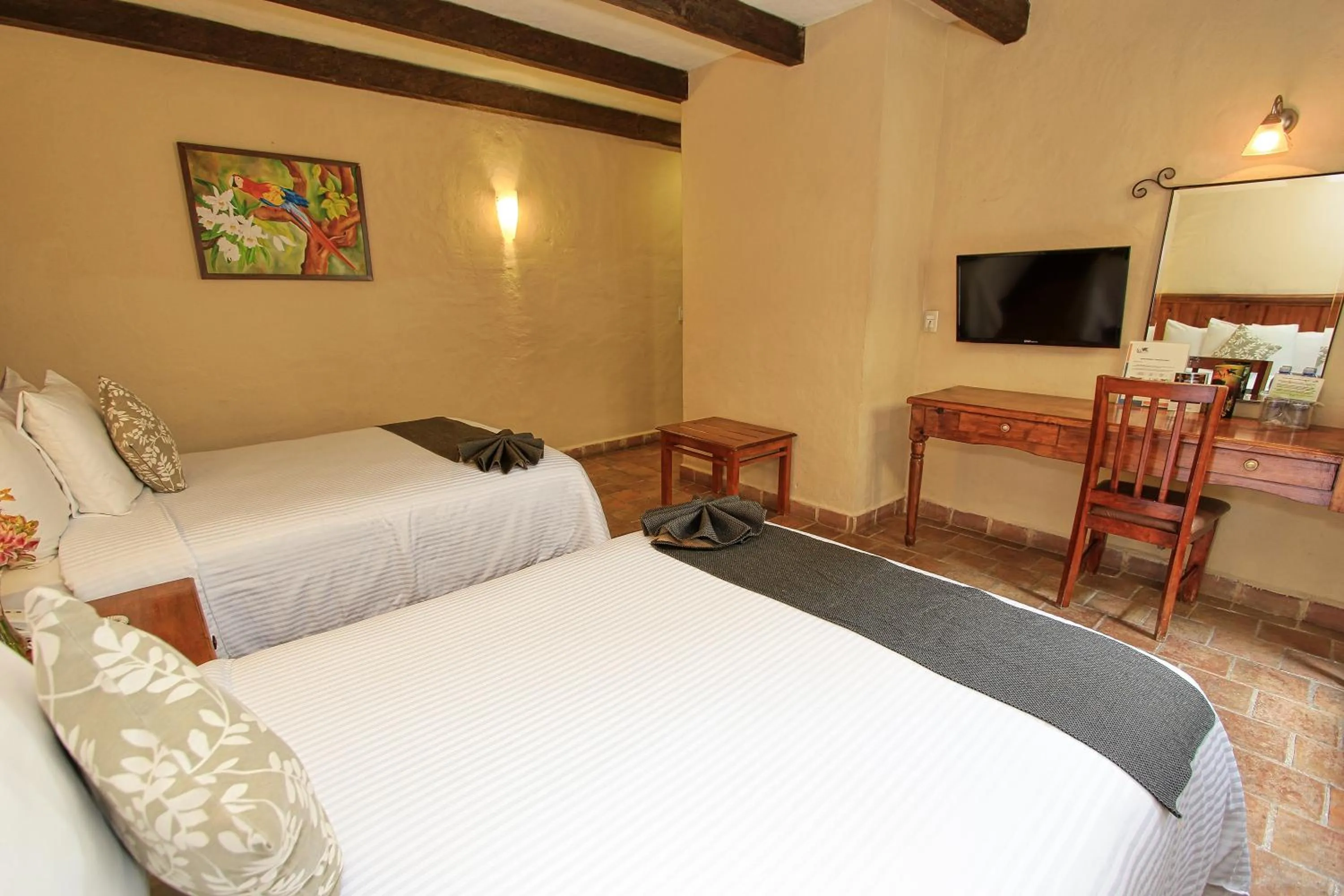 TV and multimedia, Bed in Hotel San Marcos